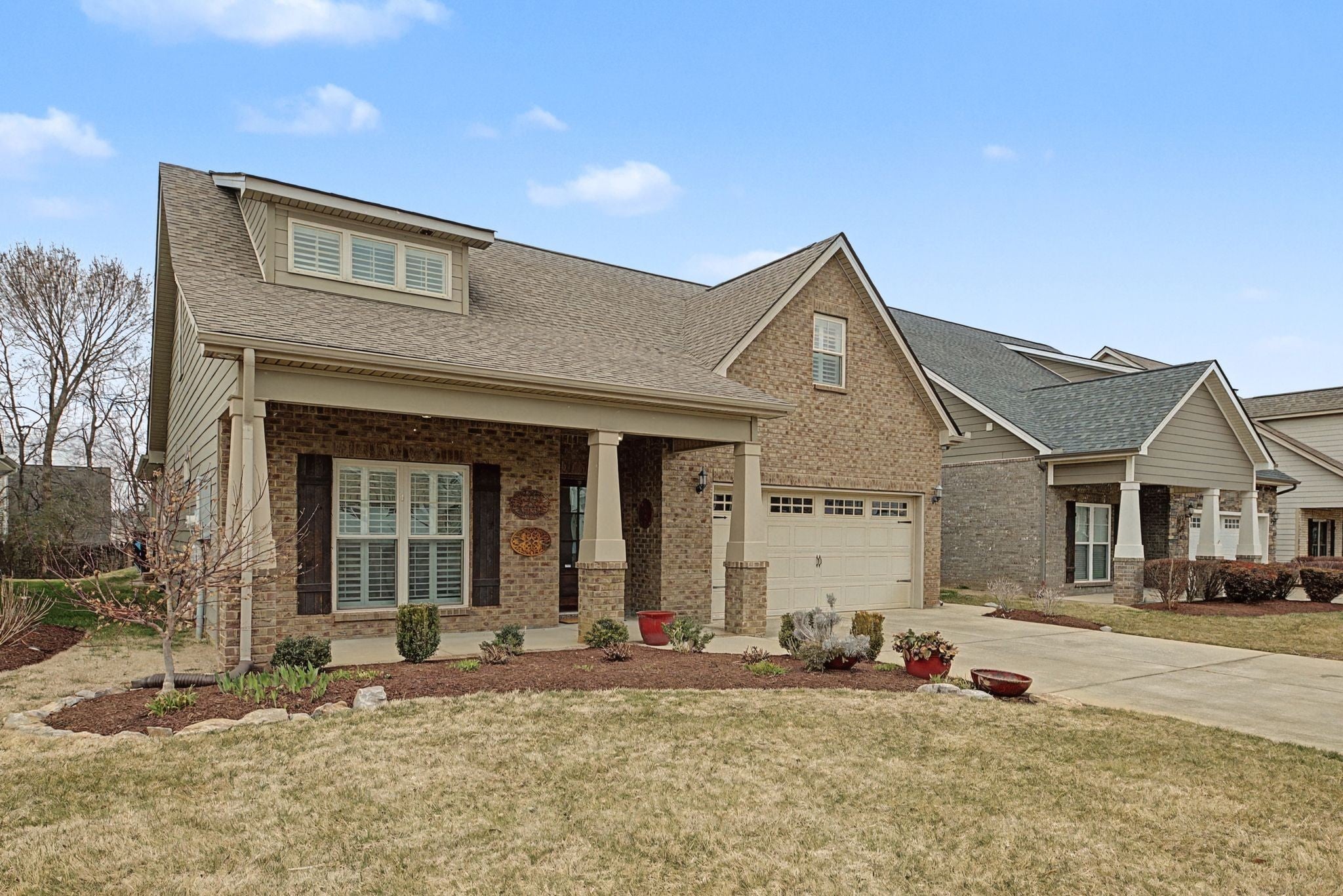 Photo of Listing #3135140