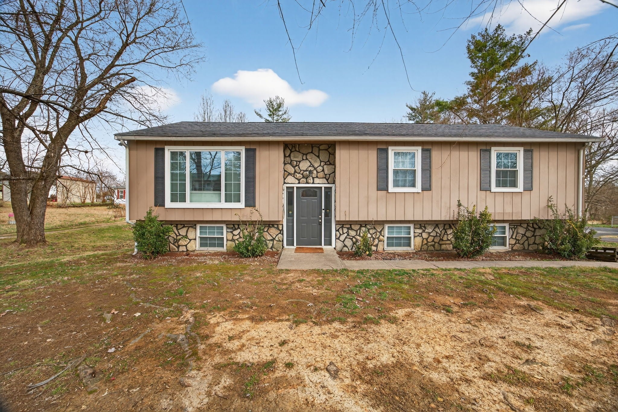 Photo of Listing #3135319