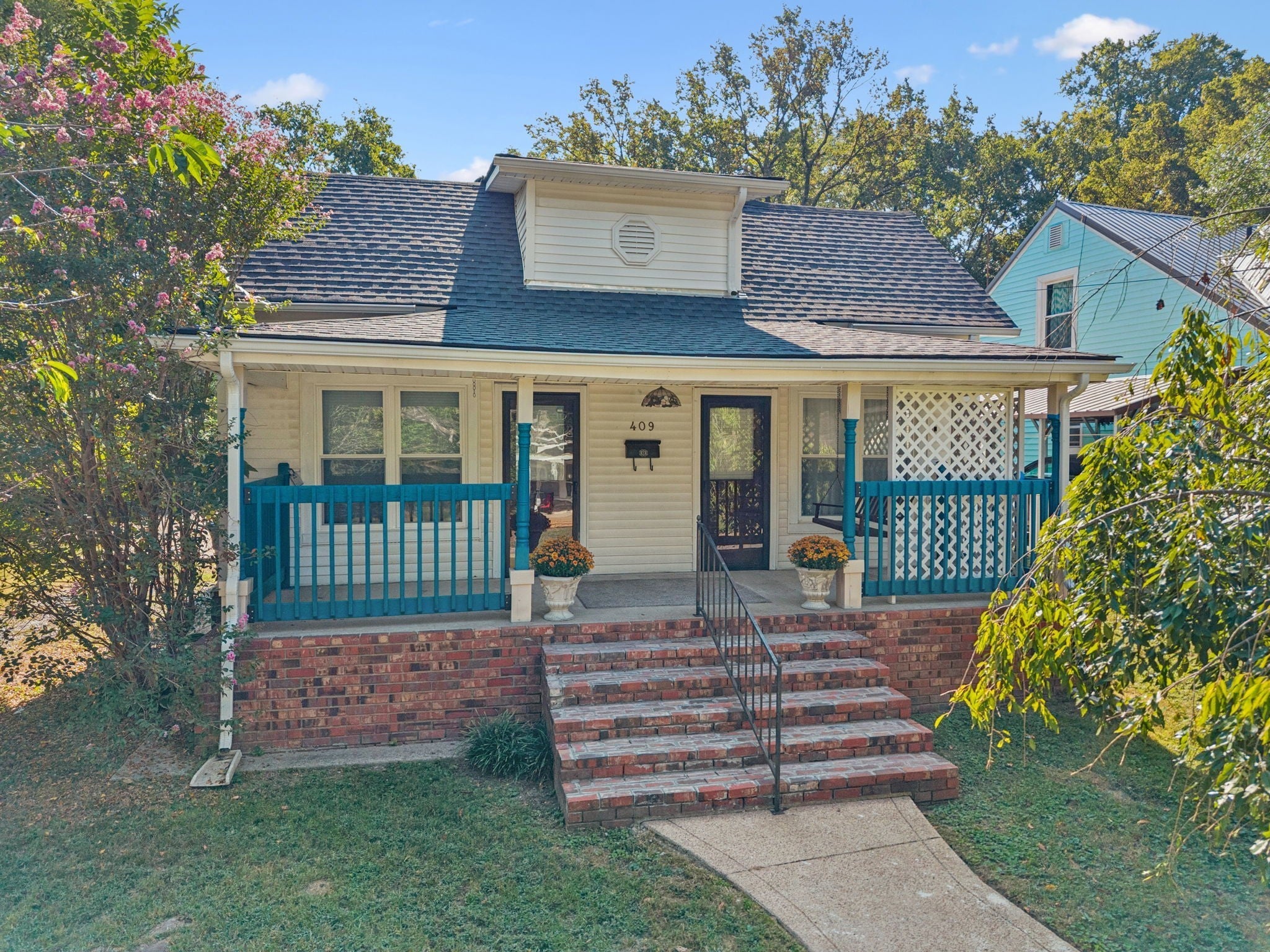 Photo of Listing #3135461