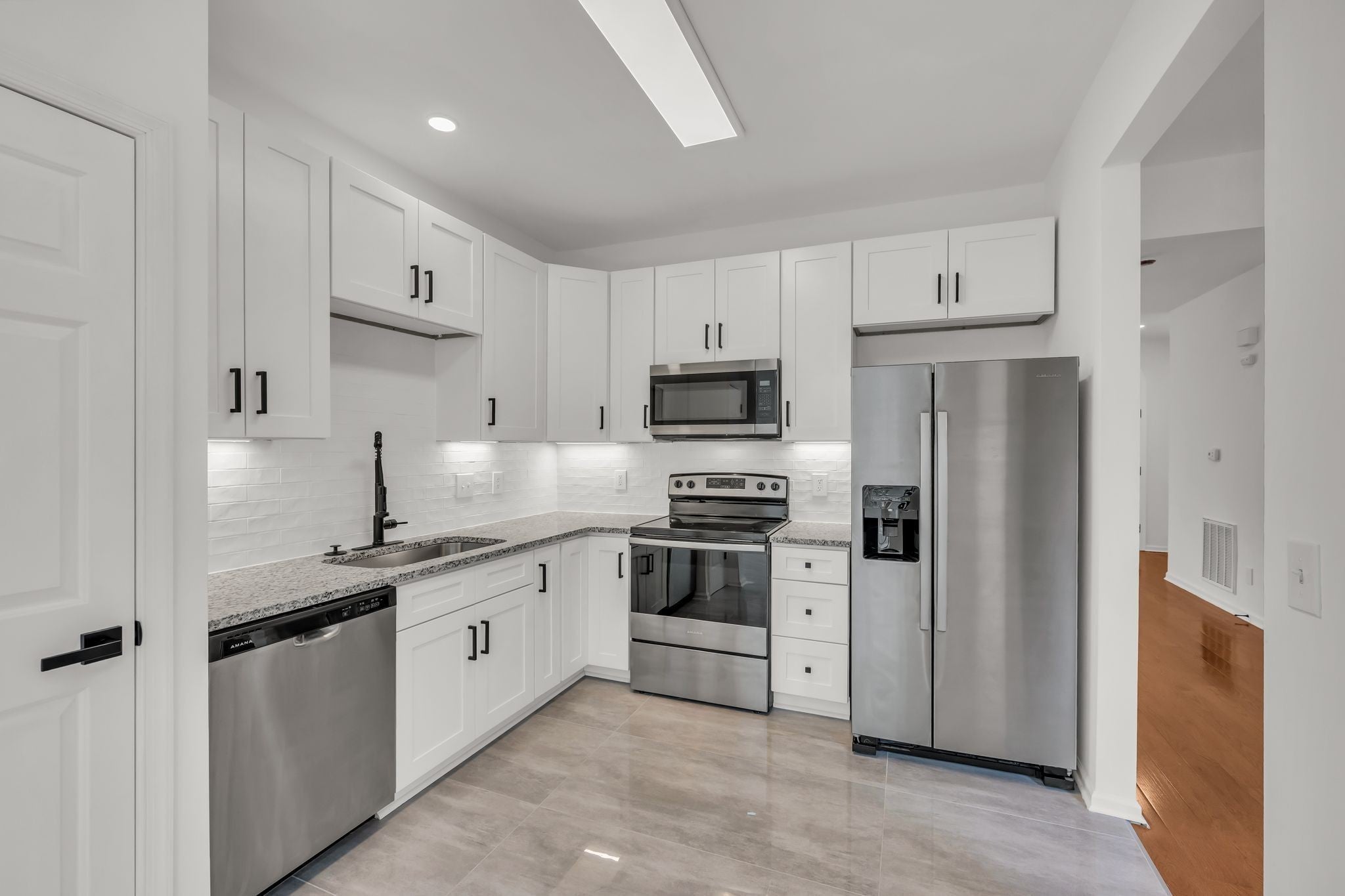 Photo of Listing #3135479