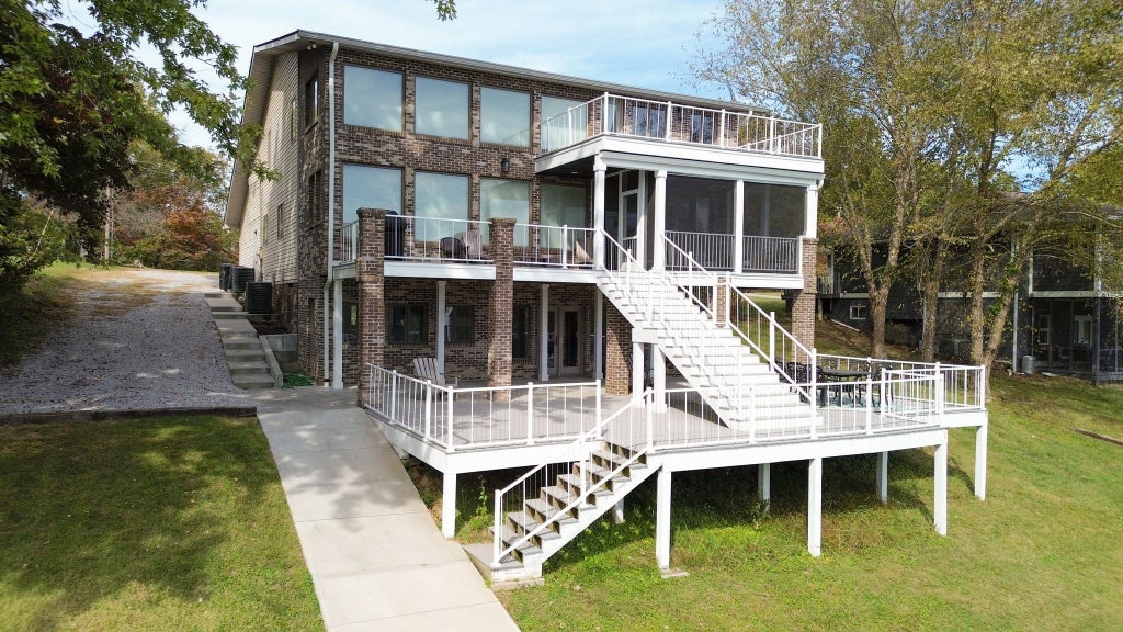 1601 Damron Rd, Estill Springs