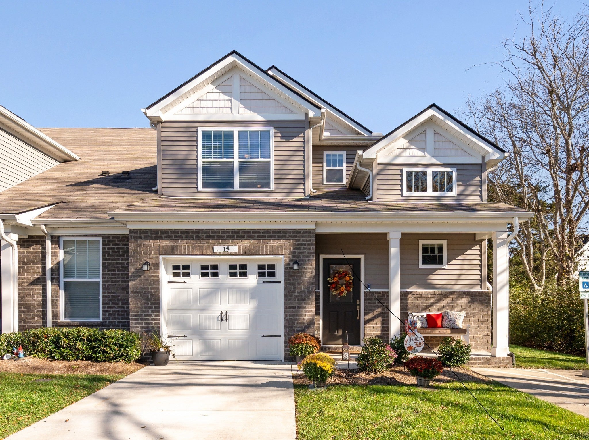 Photo of Listing #3135549