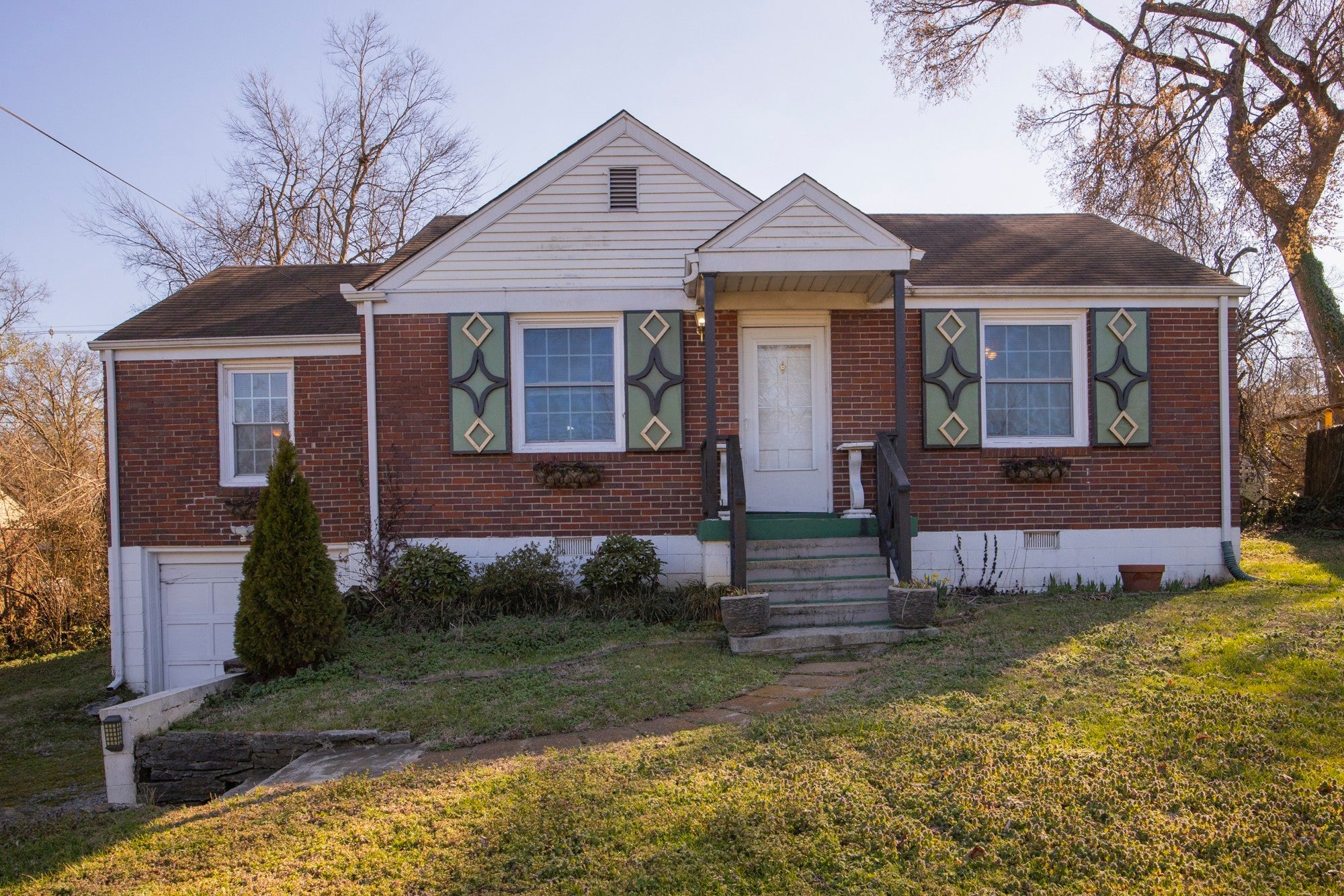 Photo of Listing #3135557