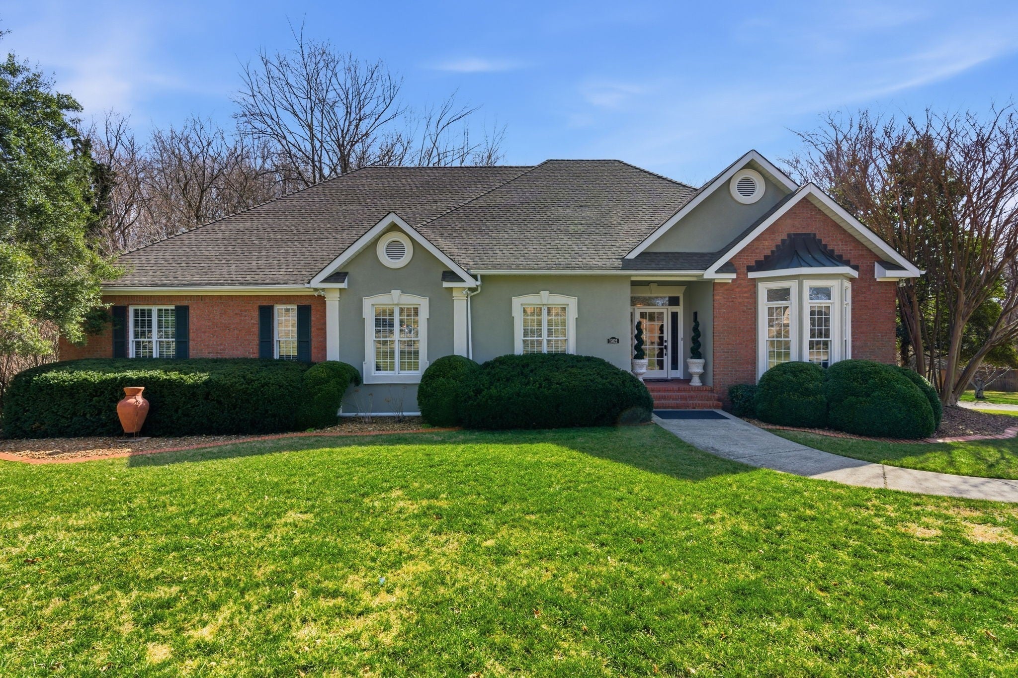 Photo of Listing #3135570