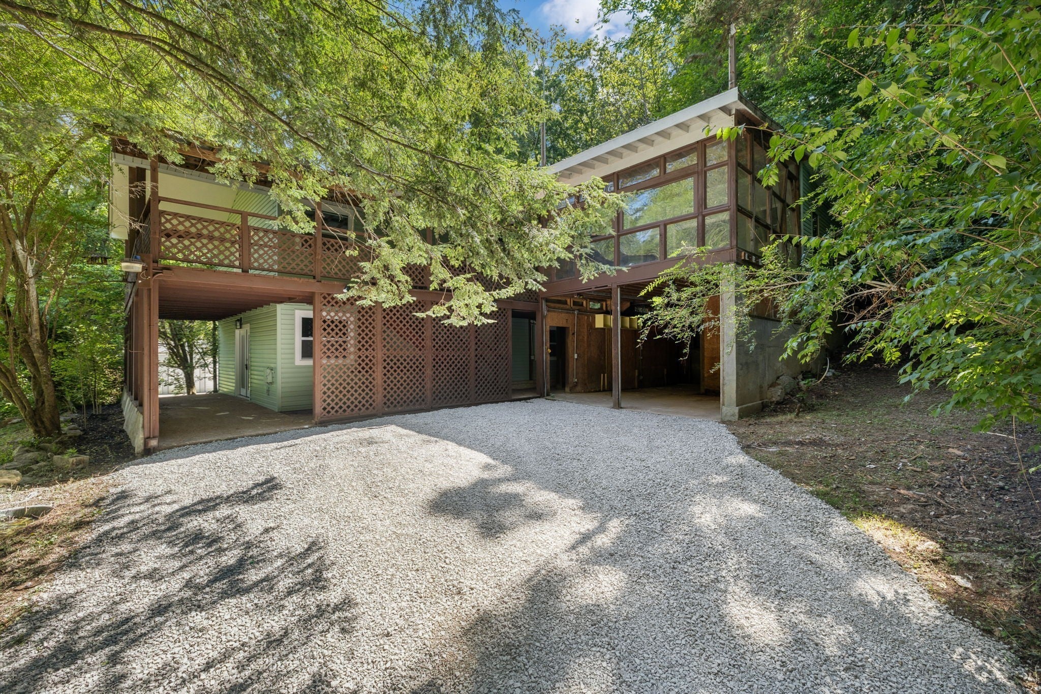 Photo of Listing #3135595