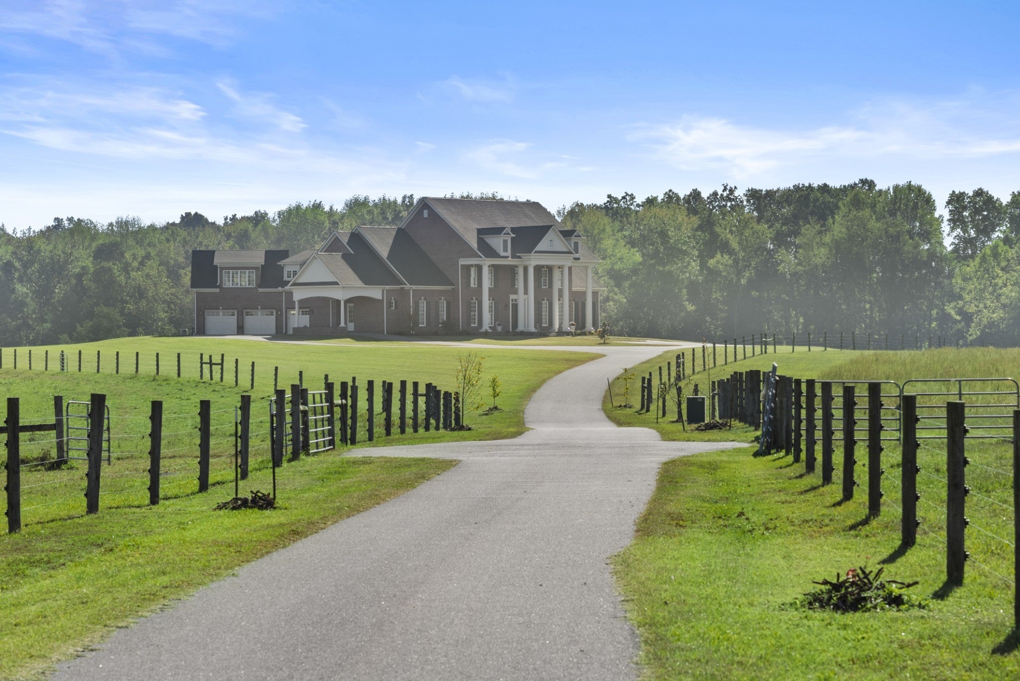 Photo of Listing #3135712