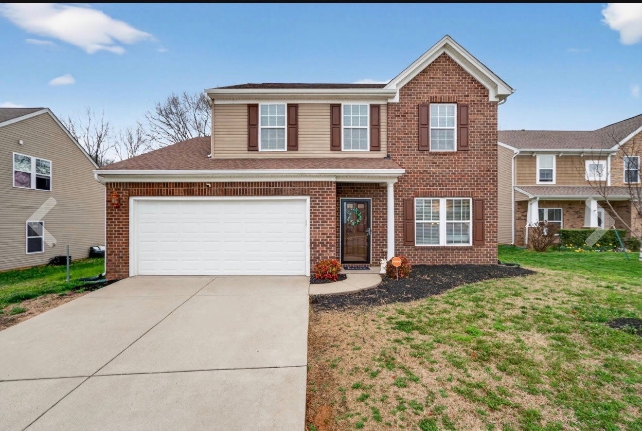 Photo of Listing #3135877