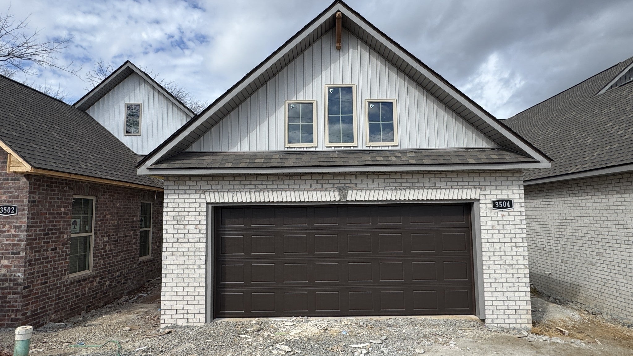 Photo of Listing #3135911