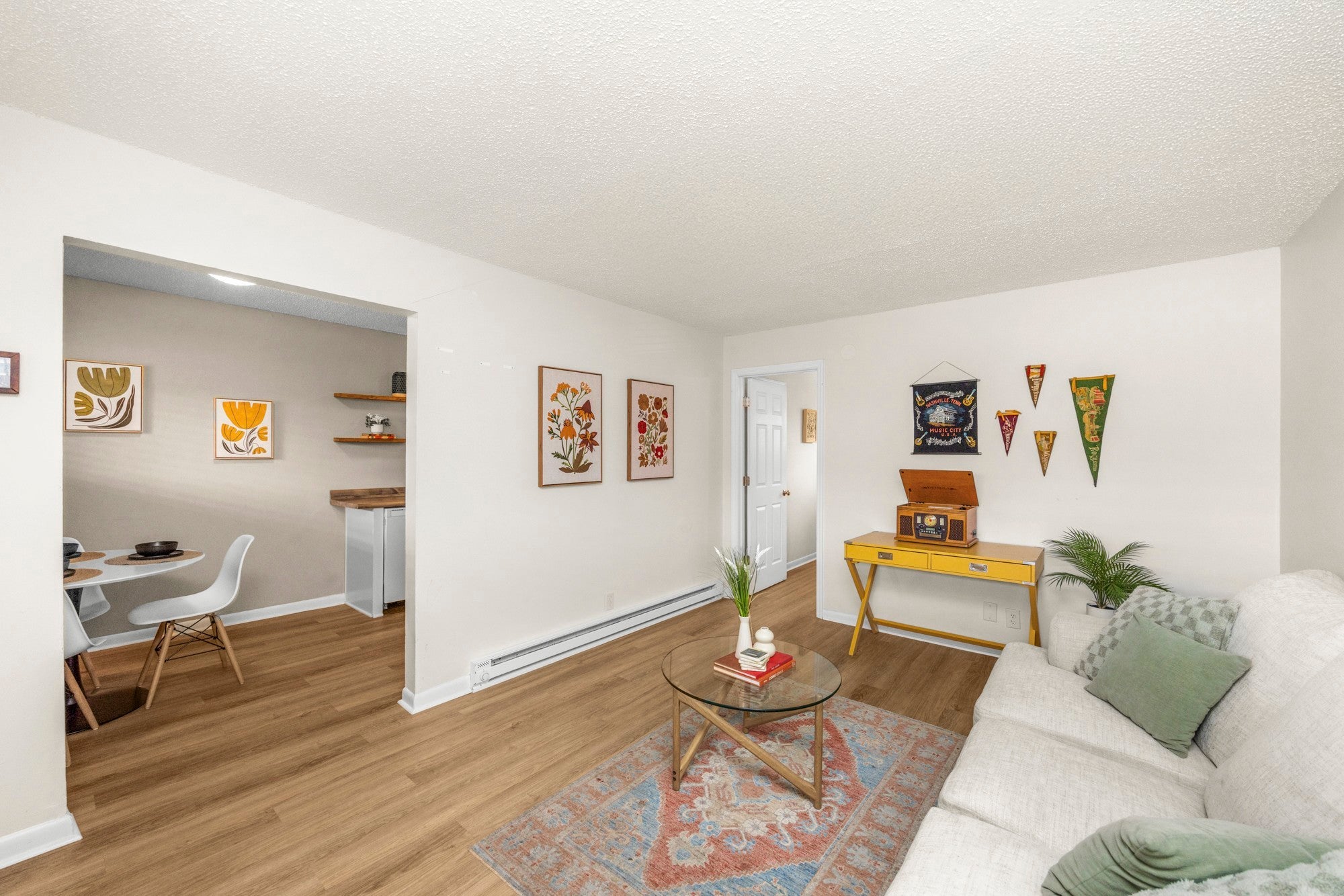 Photo of Listing #3135975