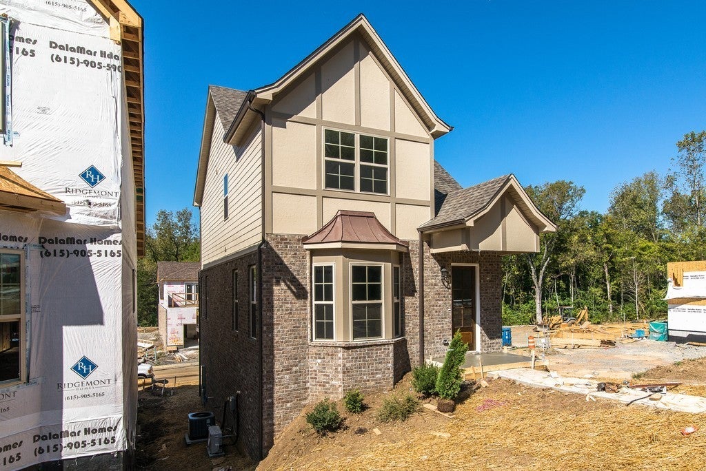 Photo of Listing #3136046