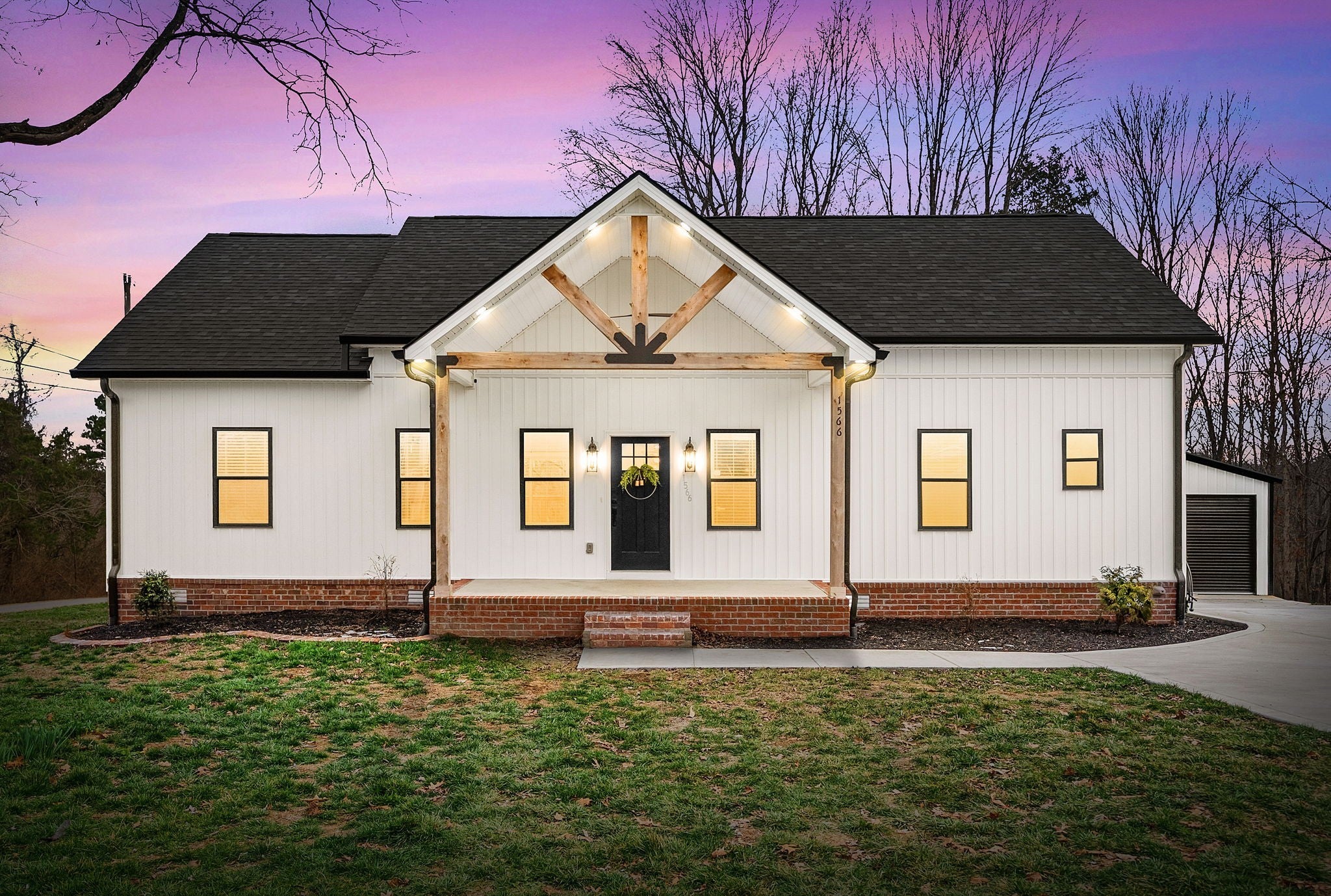 Photo of Listing #3136112