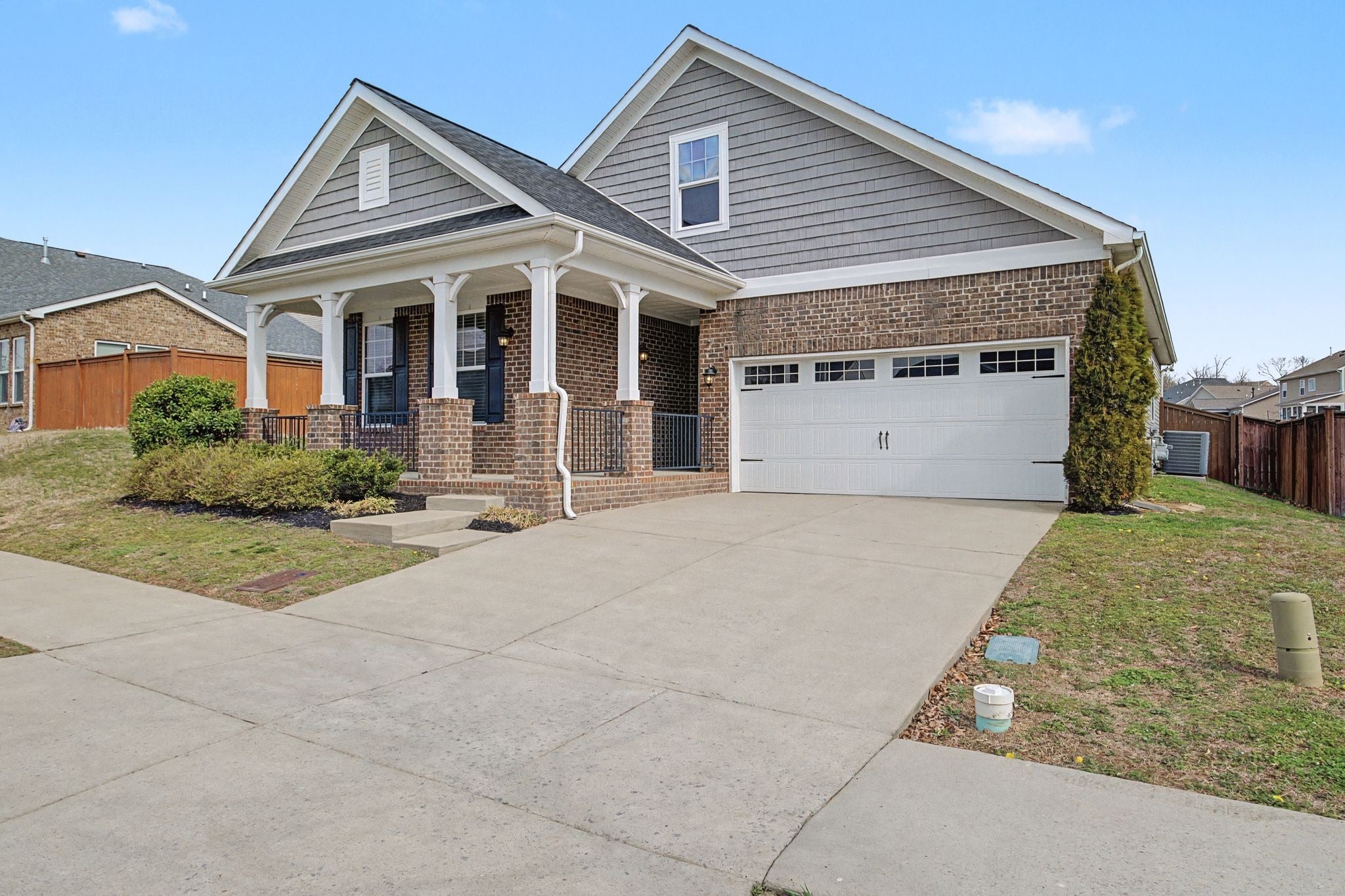 Photo of Listing #3136140