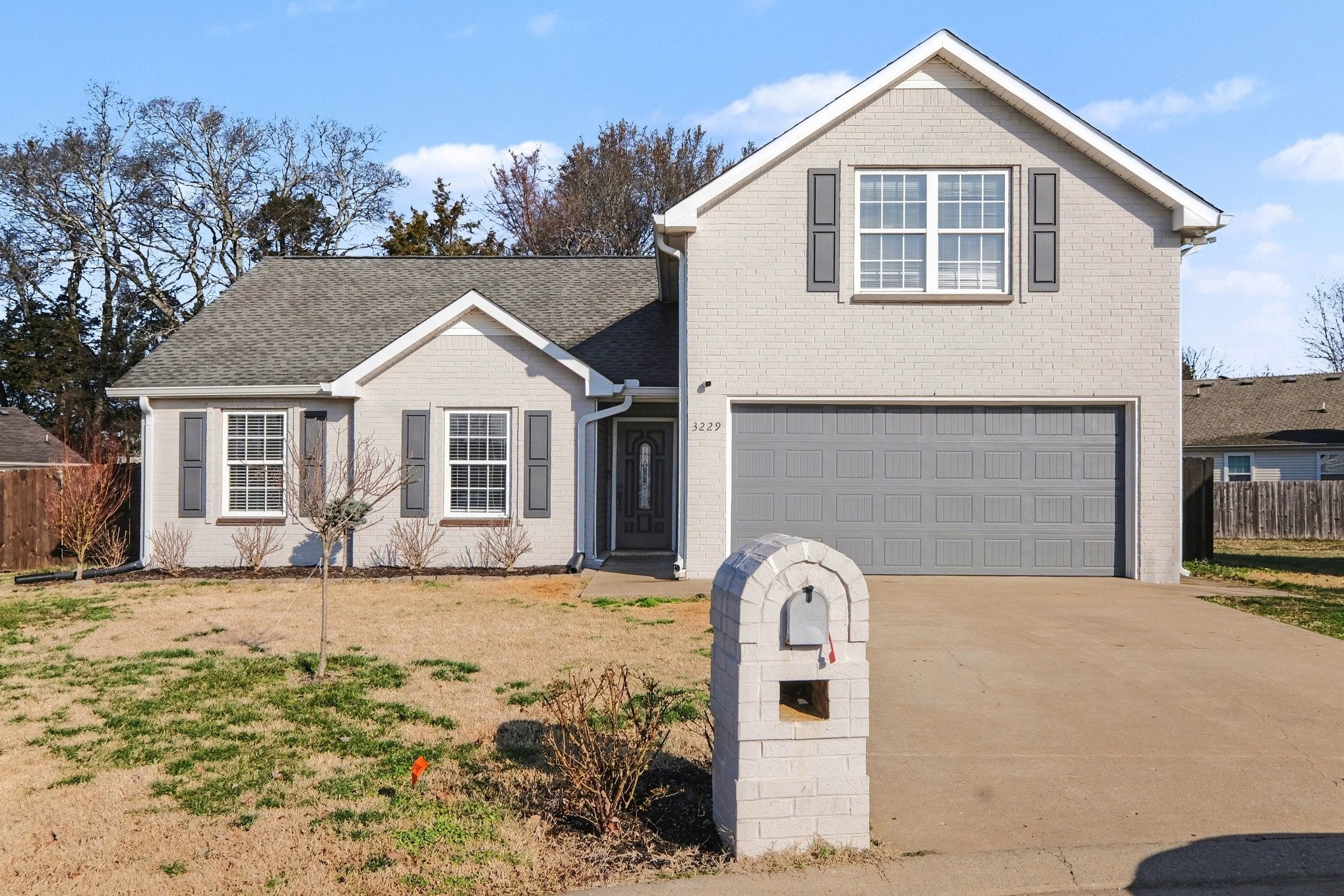 Photo of Listing #3136179