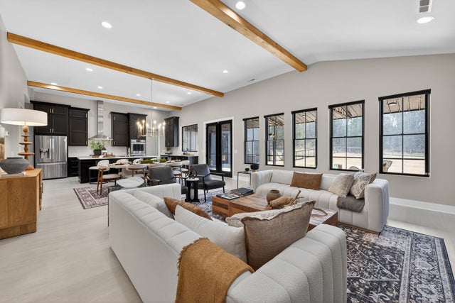 341 Floyd Rd, Eagleville