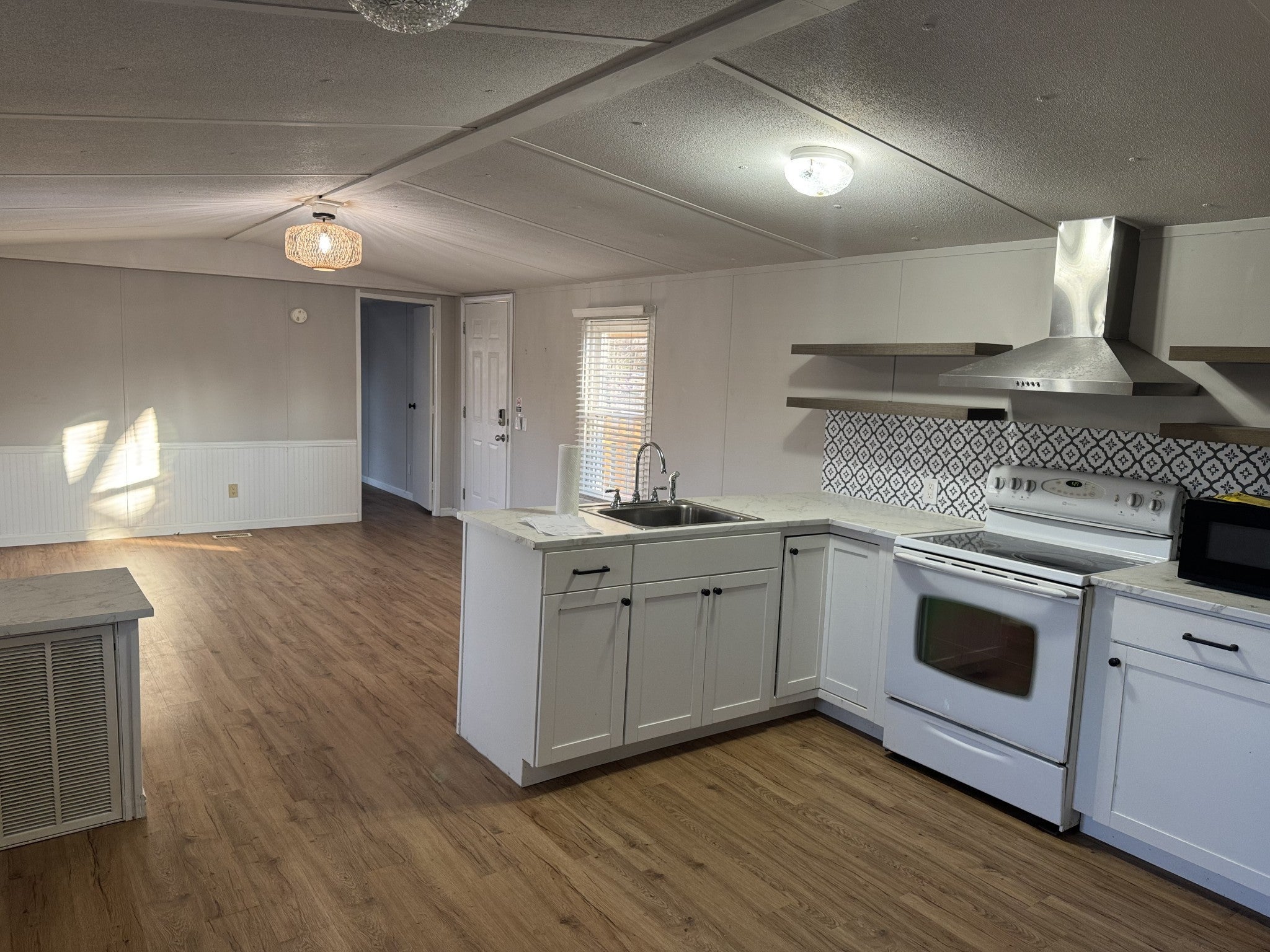 Photo of Listing #3136284