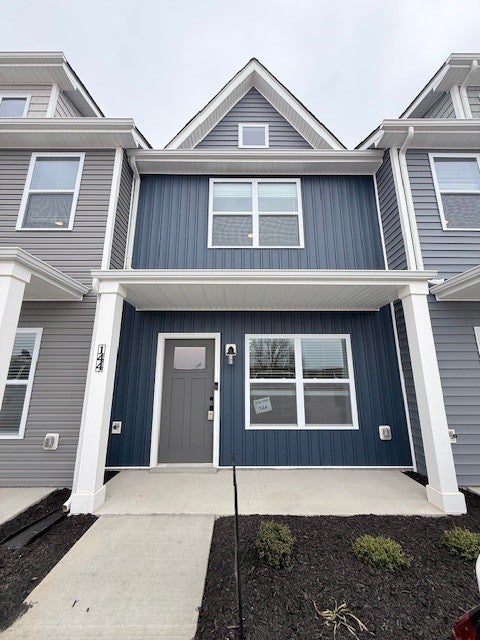 144 Front Ridge Cir, Clarksville