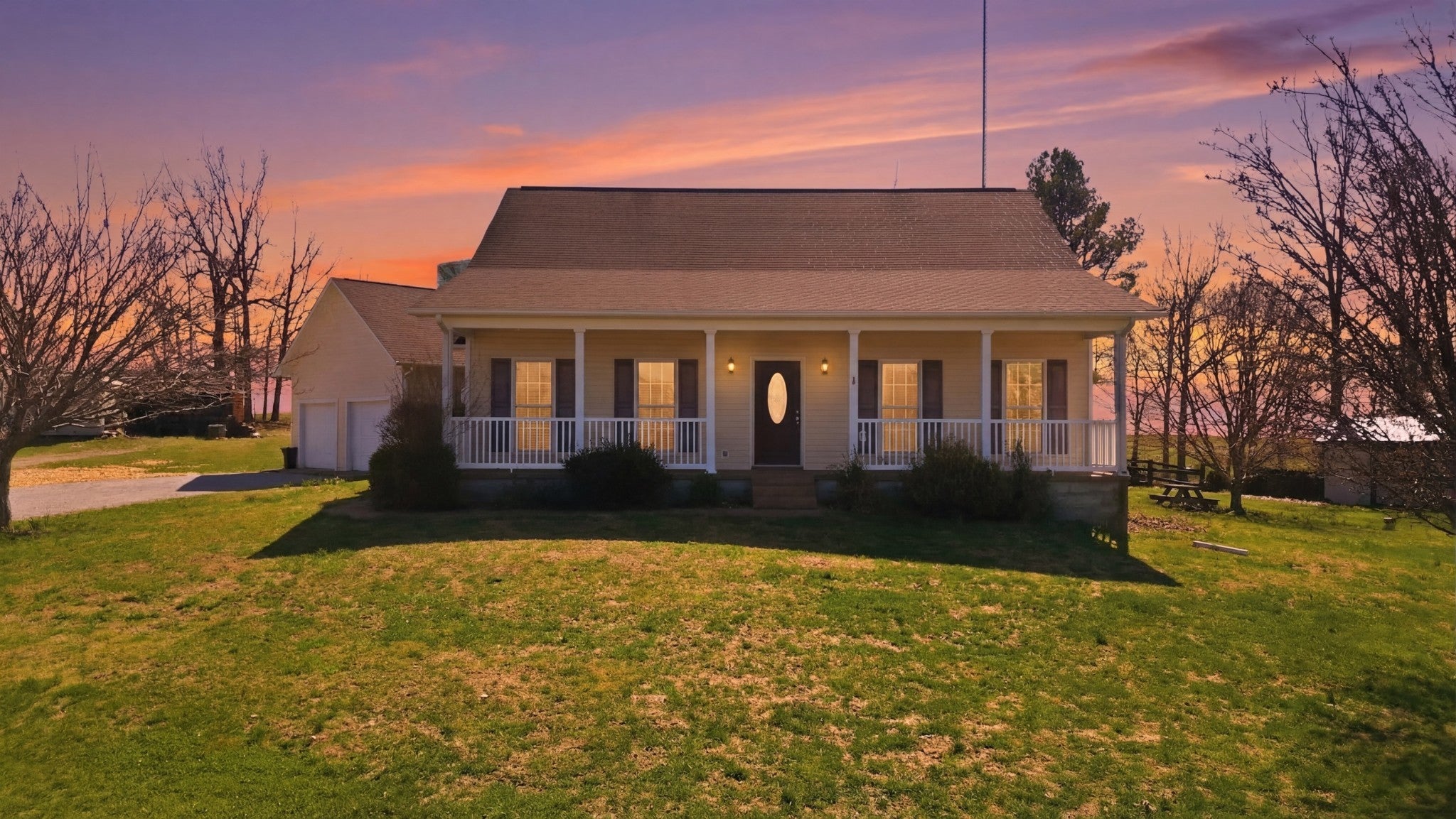 Photo of Listing #3136548