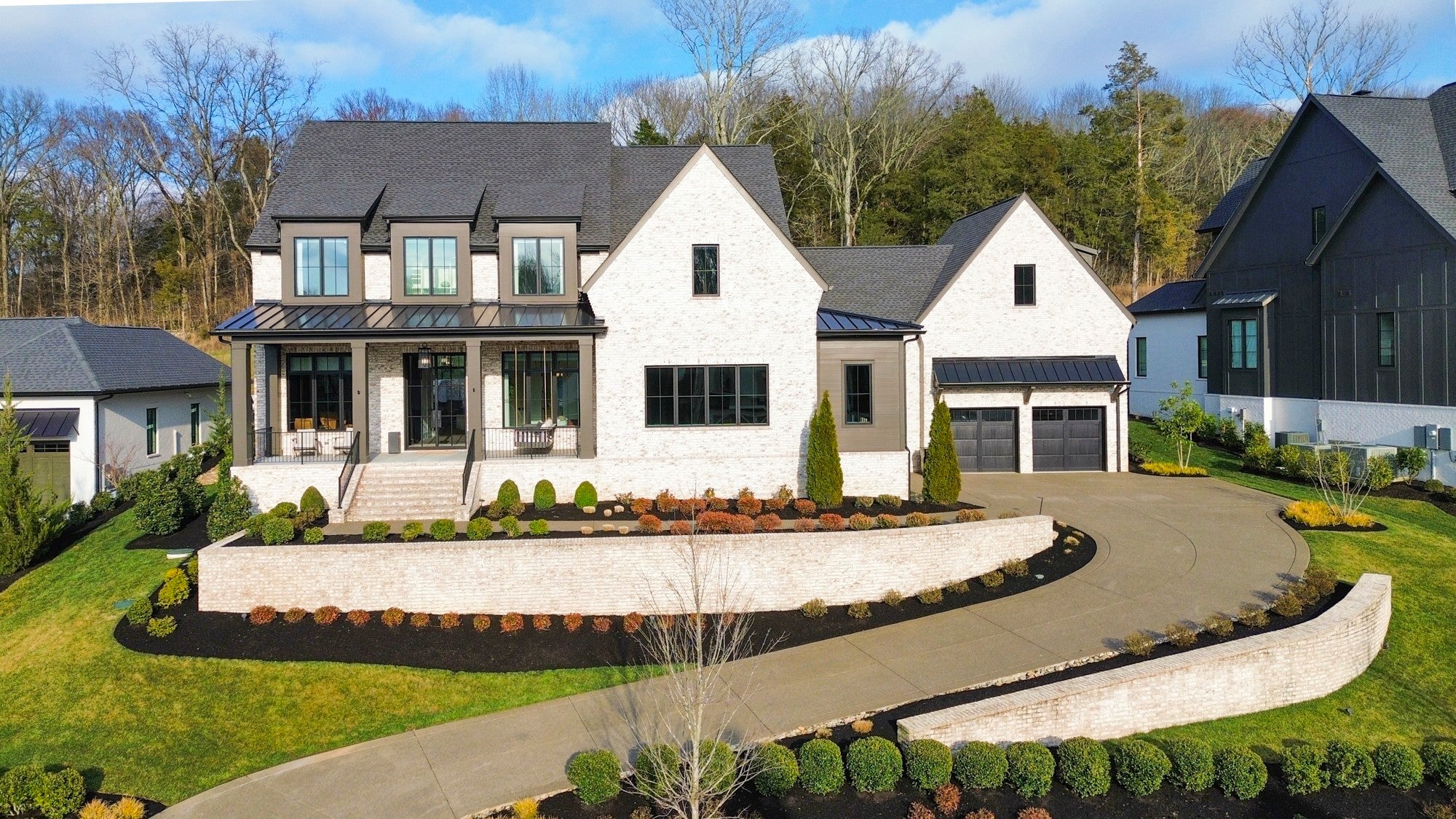 Photo of Listing #3136580