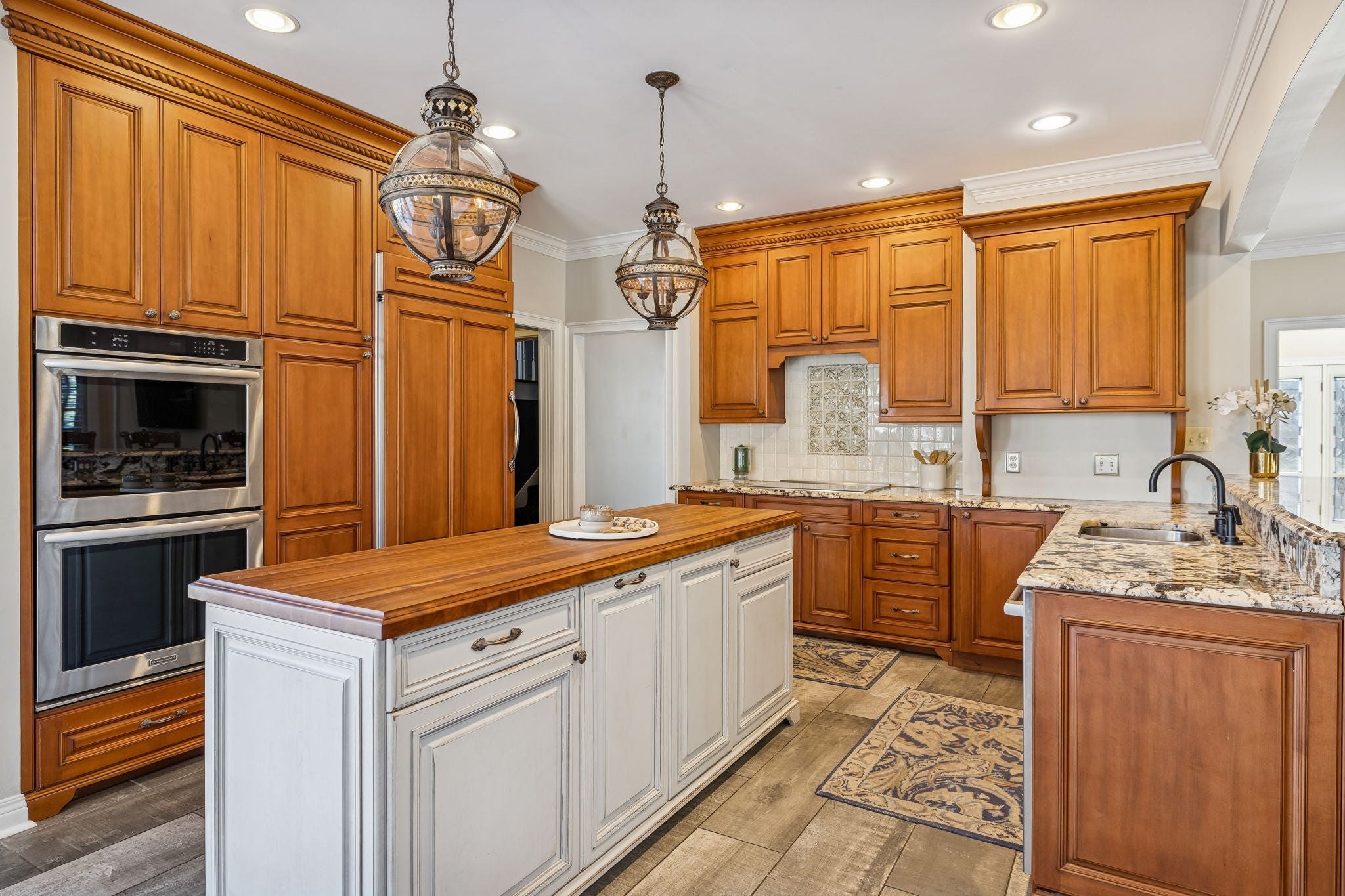 Photo of Listing #3136777