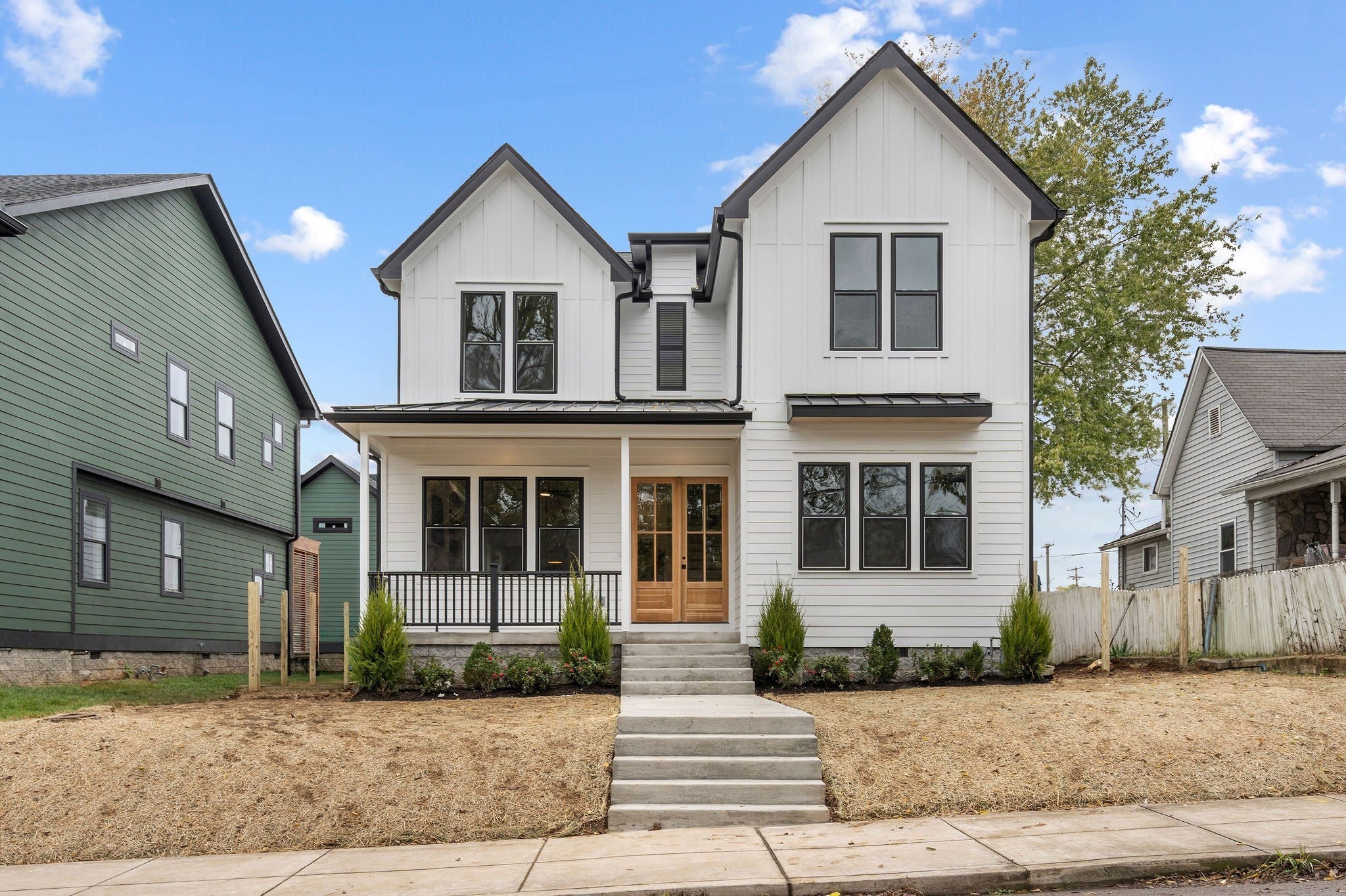 Photo of Listing #3136876