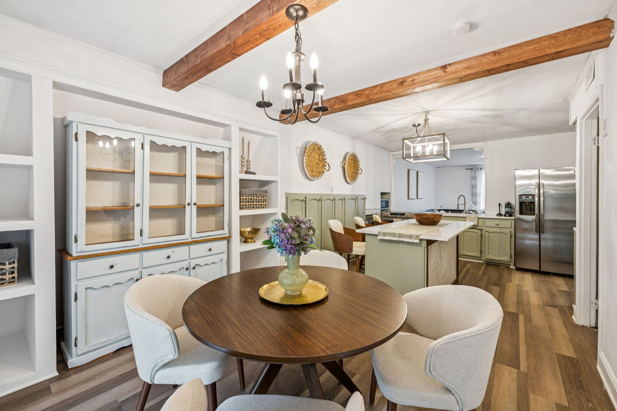 Photo of Listing #3136947