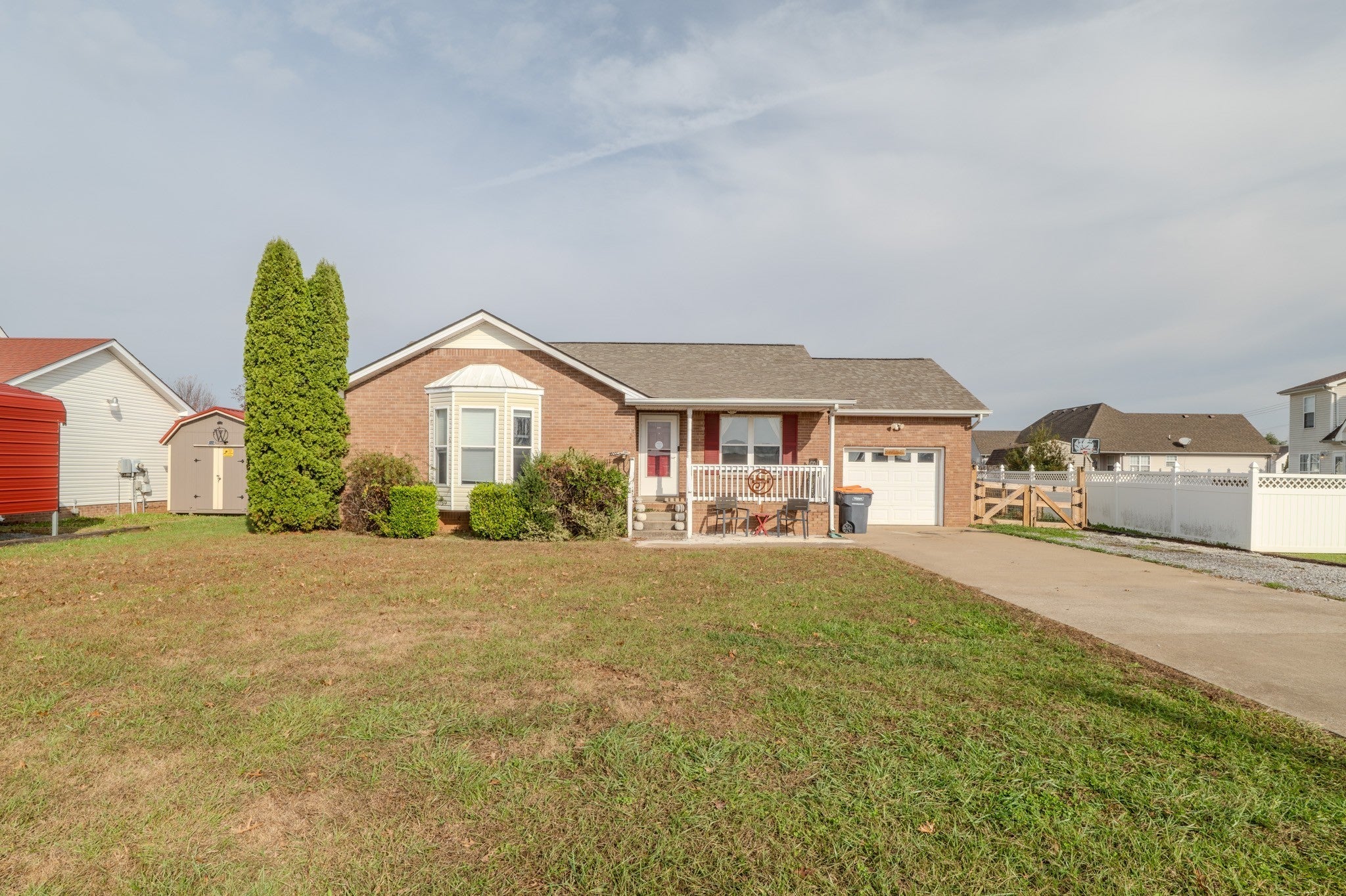 Photo for MLS 3136974 in 1735 Hazelwood Rd Clarksville, TN - 37042