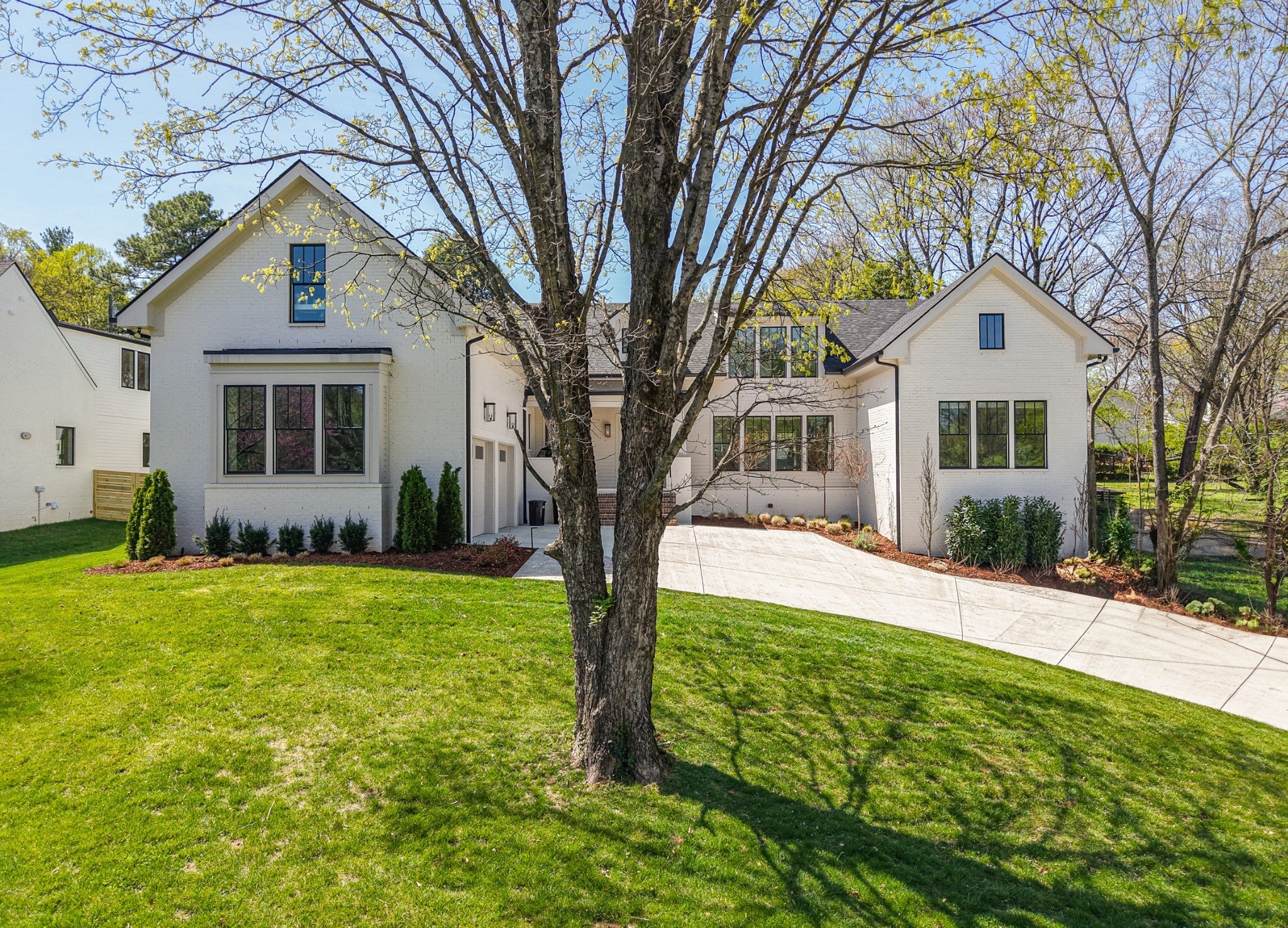 Photo of Listing #3136985