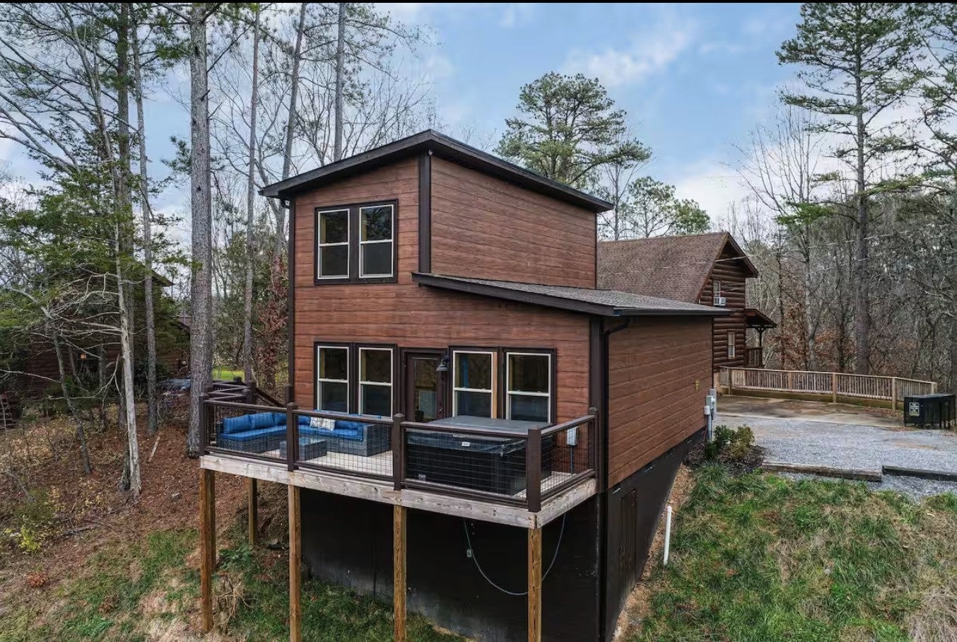 Photo of Listing #3136990