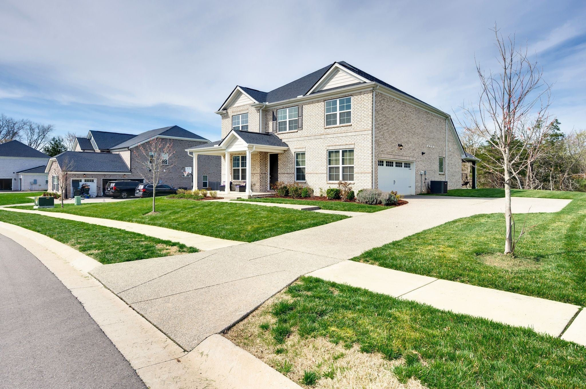 Photo of Listing #3137037