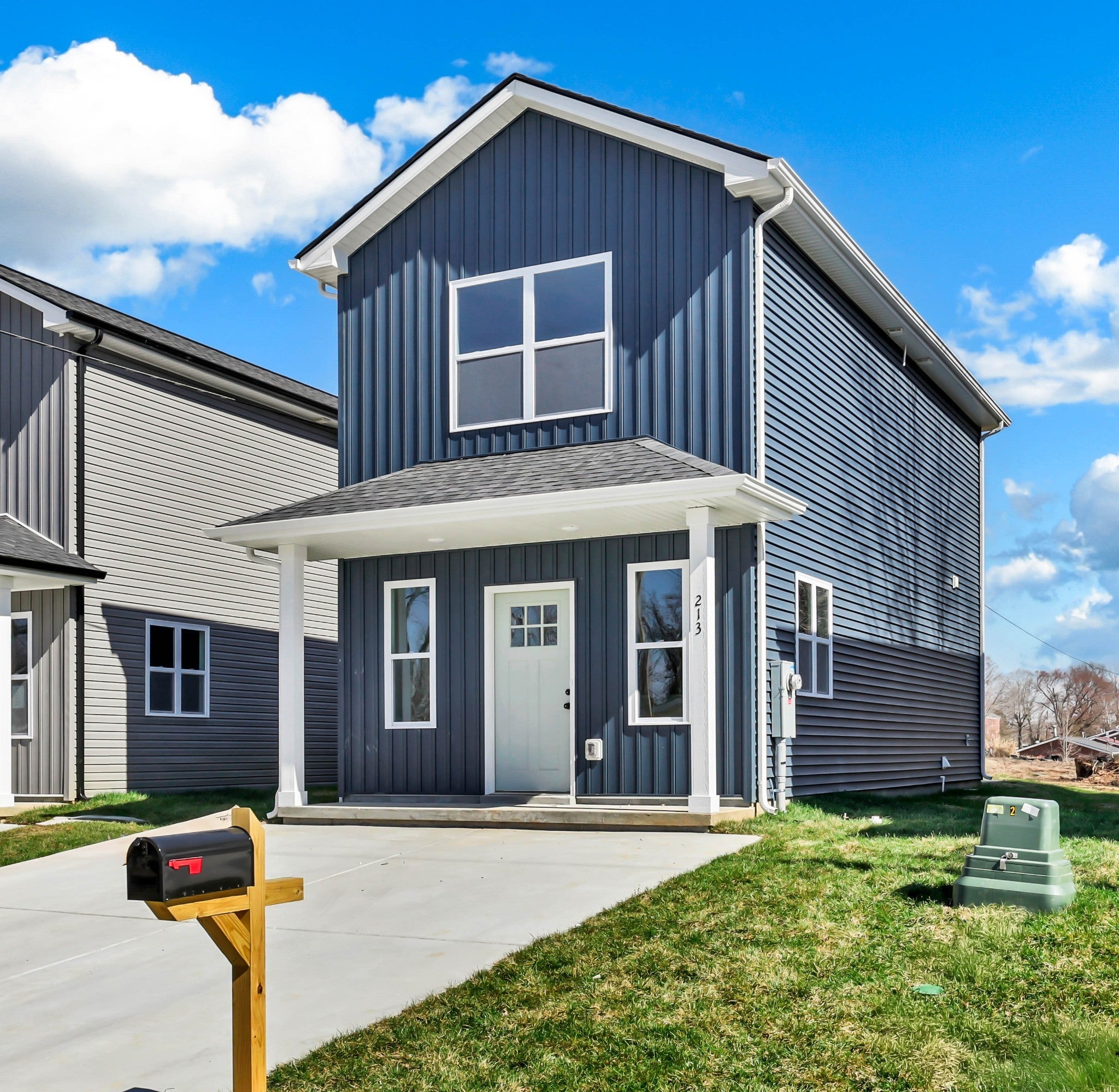 Photo of Listing #3137044