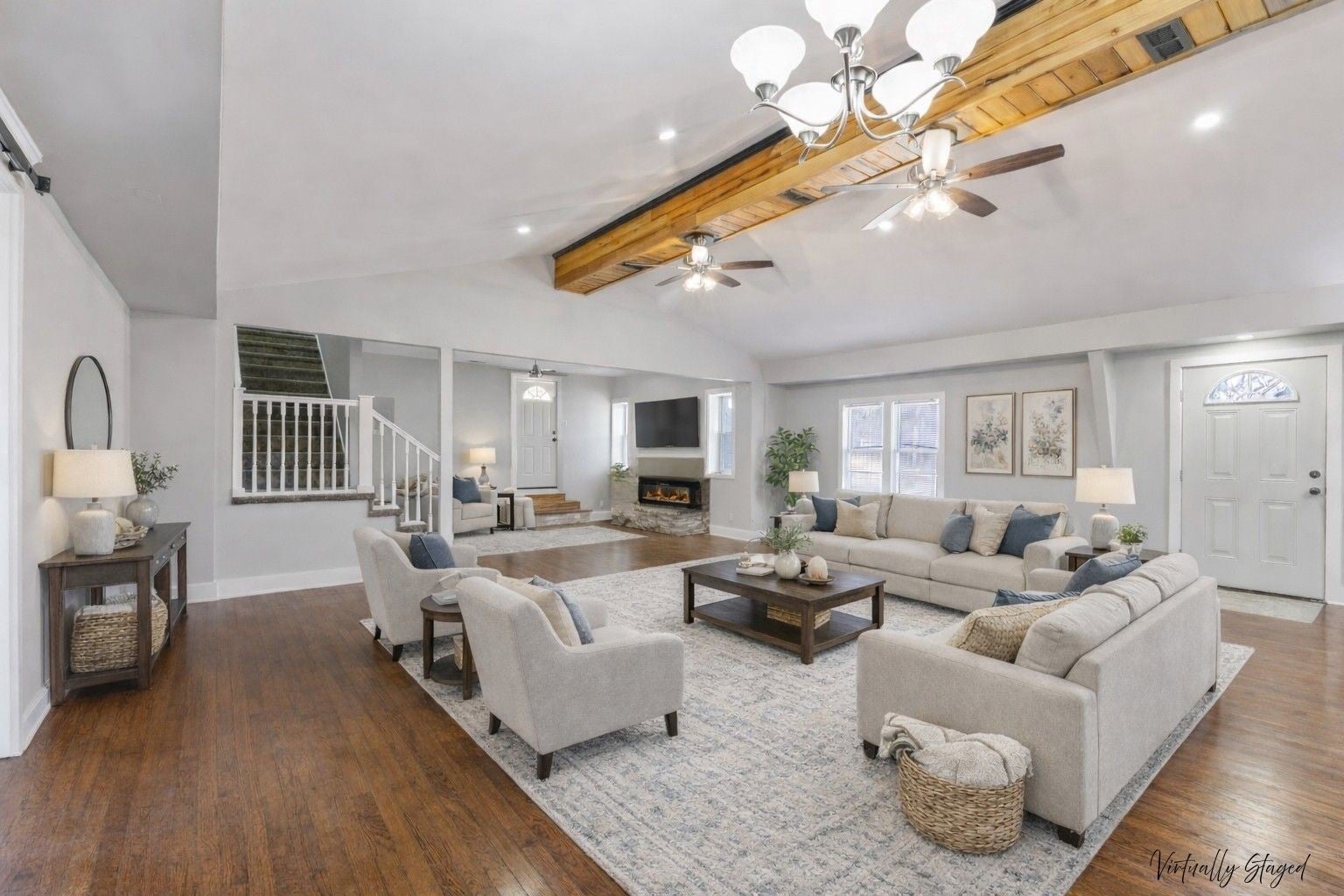 Photo of Listing #3137097