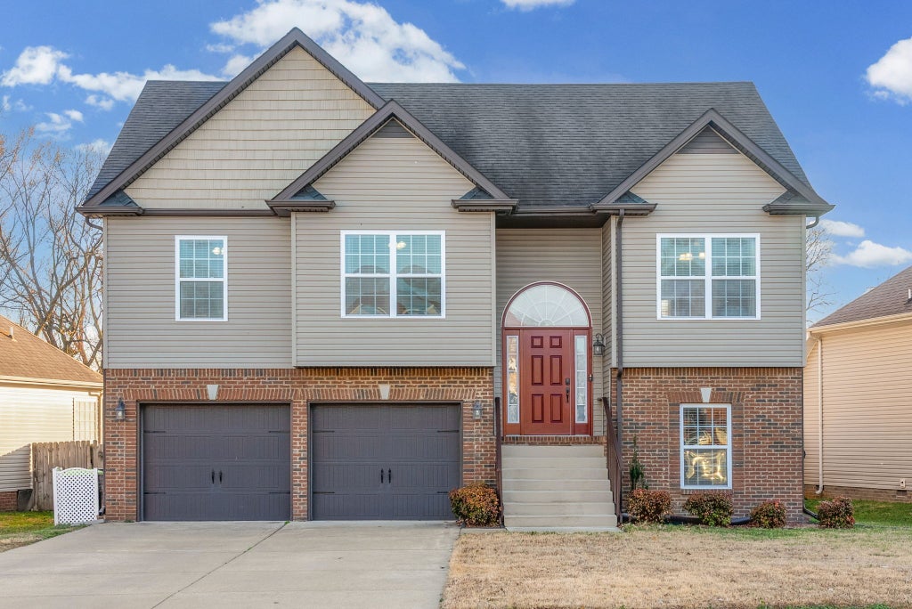 1382 Bruceton Dr, Clarksville