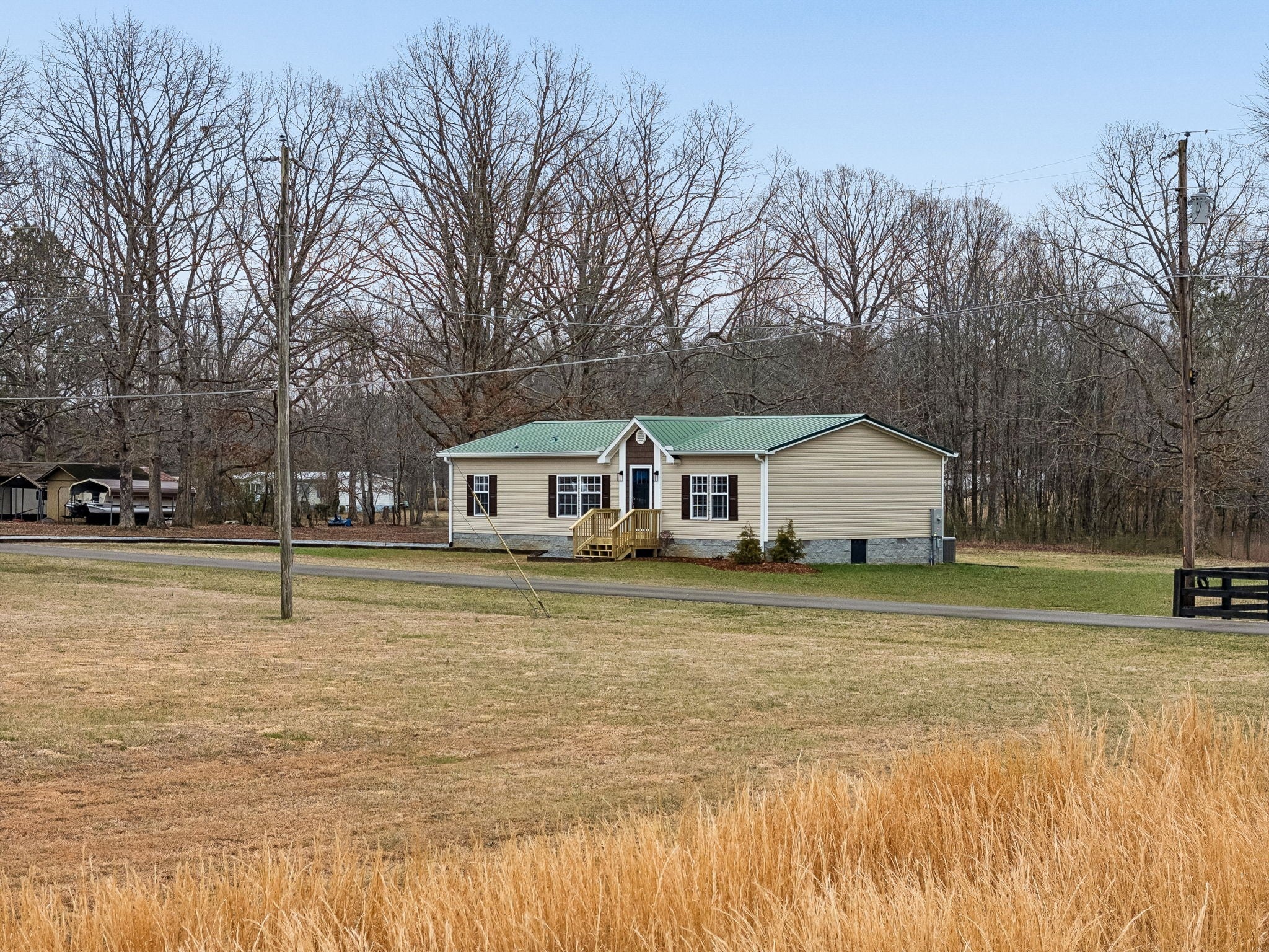 Photo for MLS 3137288 in 181 Duke Rd Dickson, TN - 37055