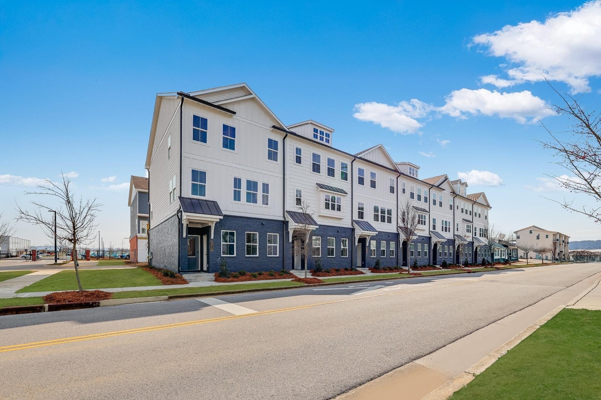 Photo of Listing #3137372