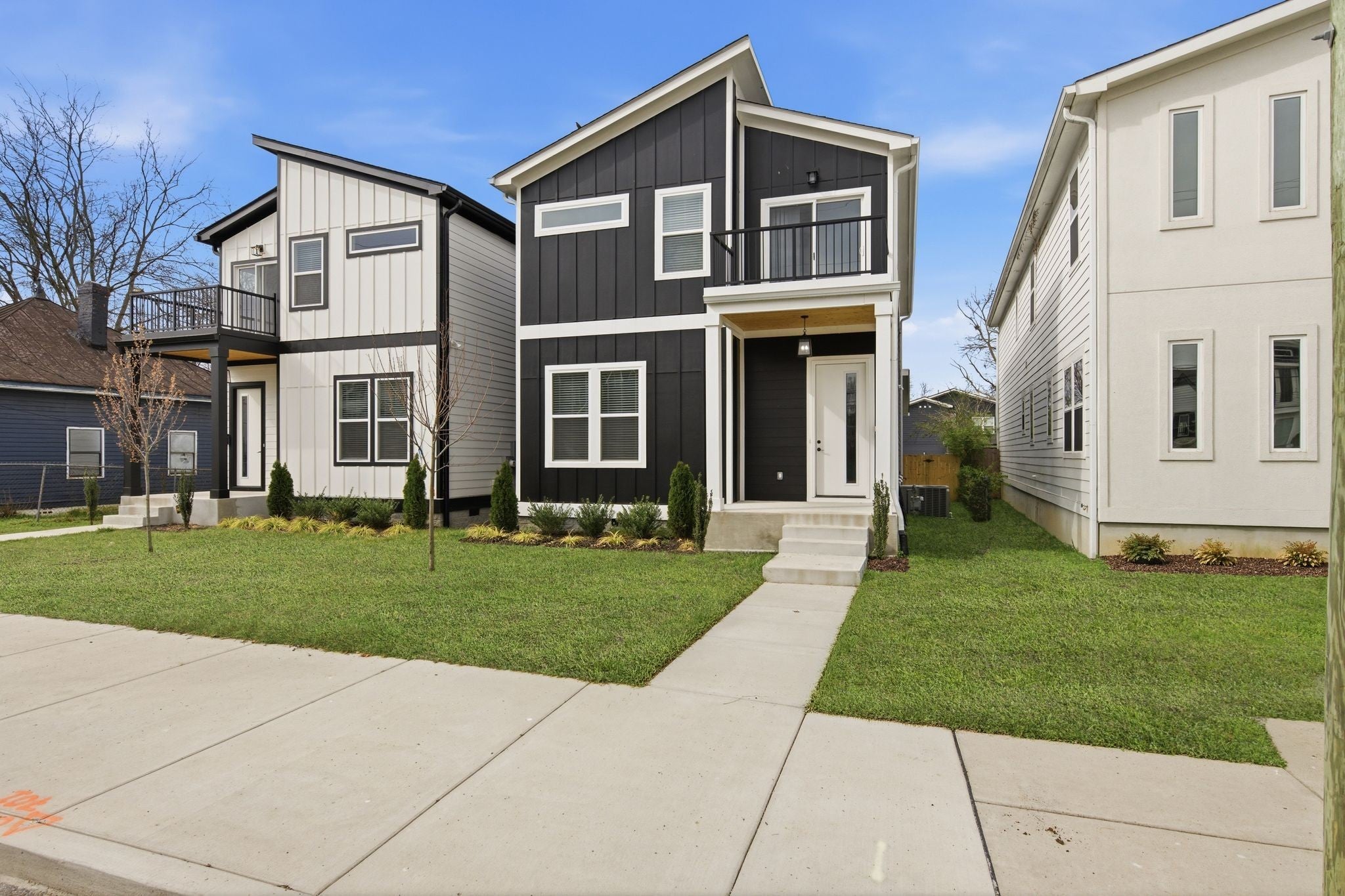 Photo of Listing #3137729