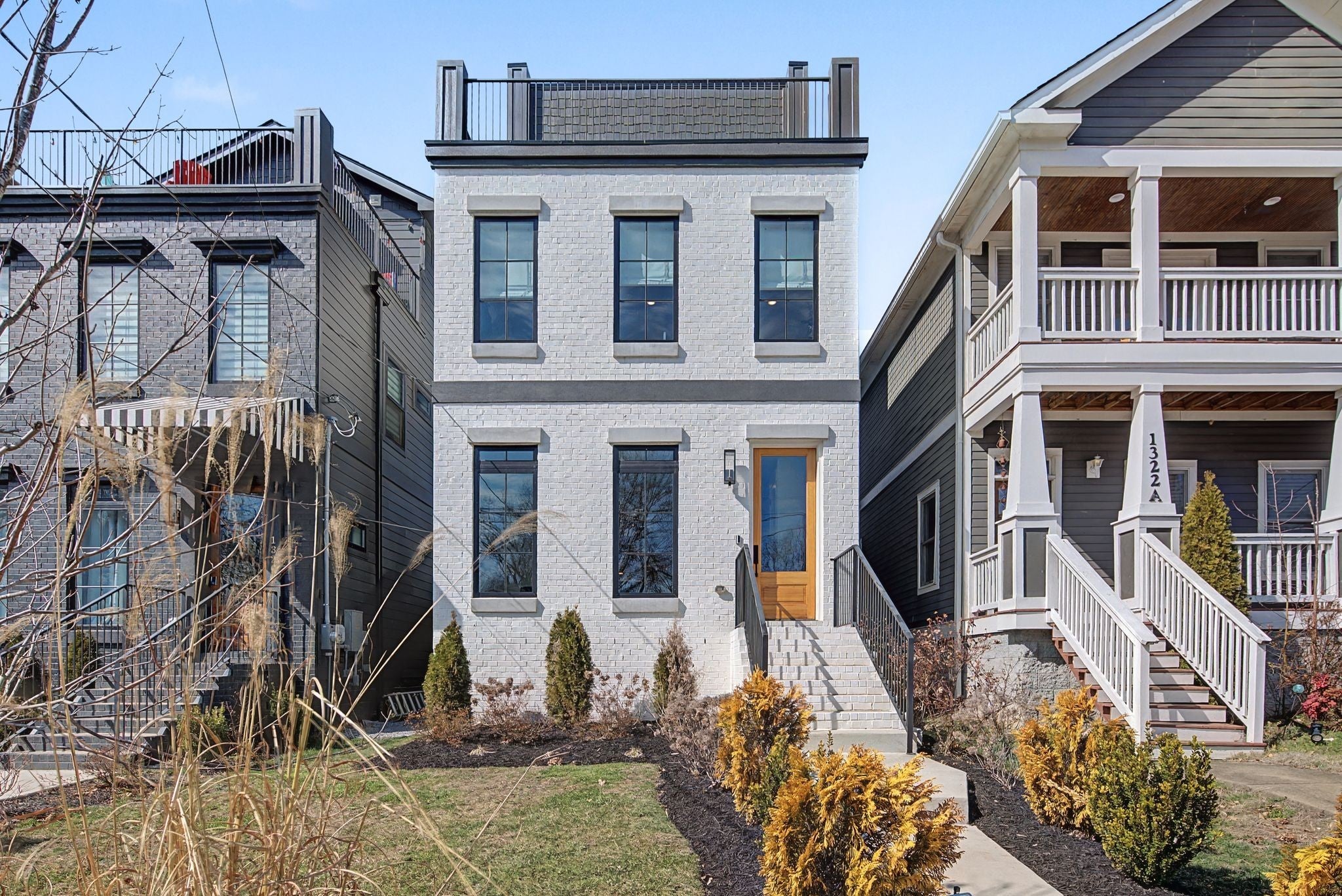 Photo of Listing #3137893