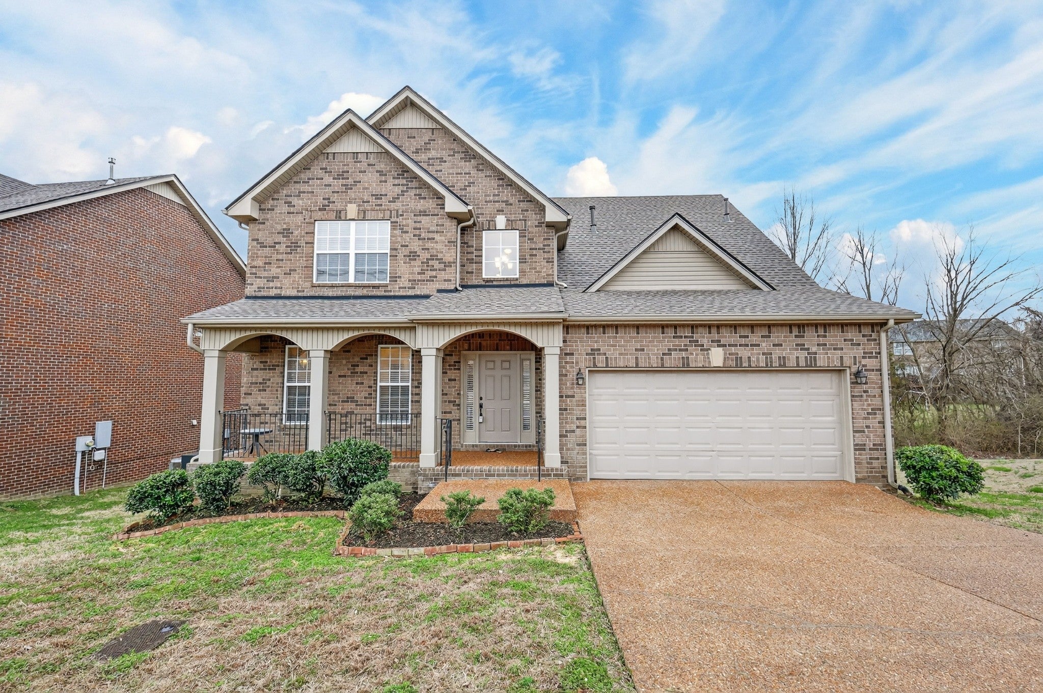 Photo of Listing #3137975