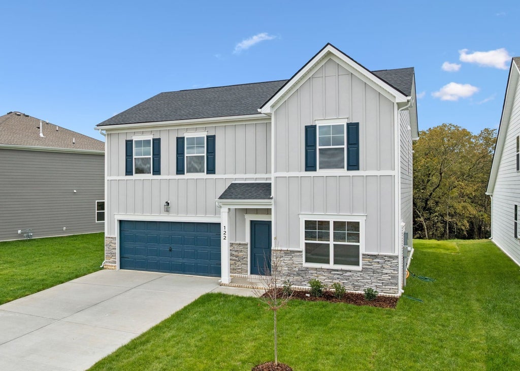 122 Dahlia Dr, La Vergne