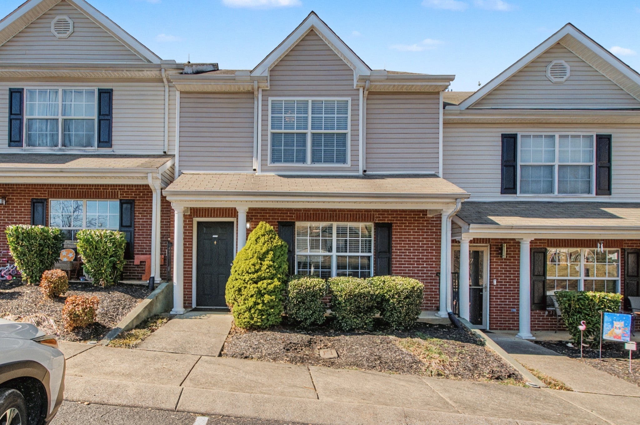 Photo of Listing #3138166