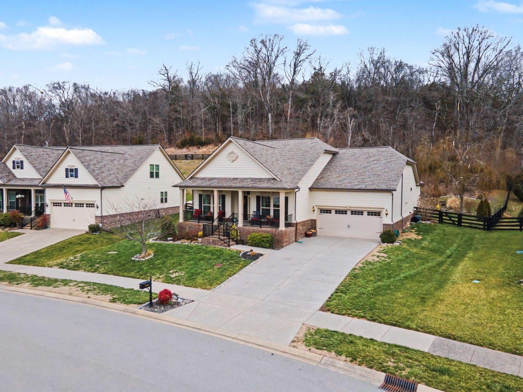 Photo of Listing #3138172