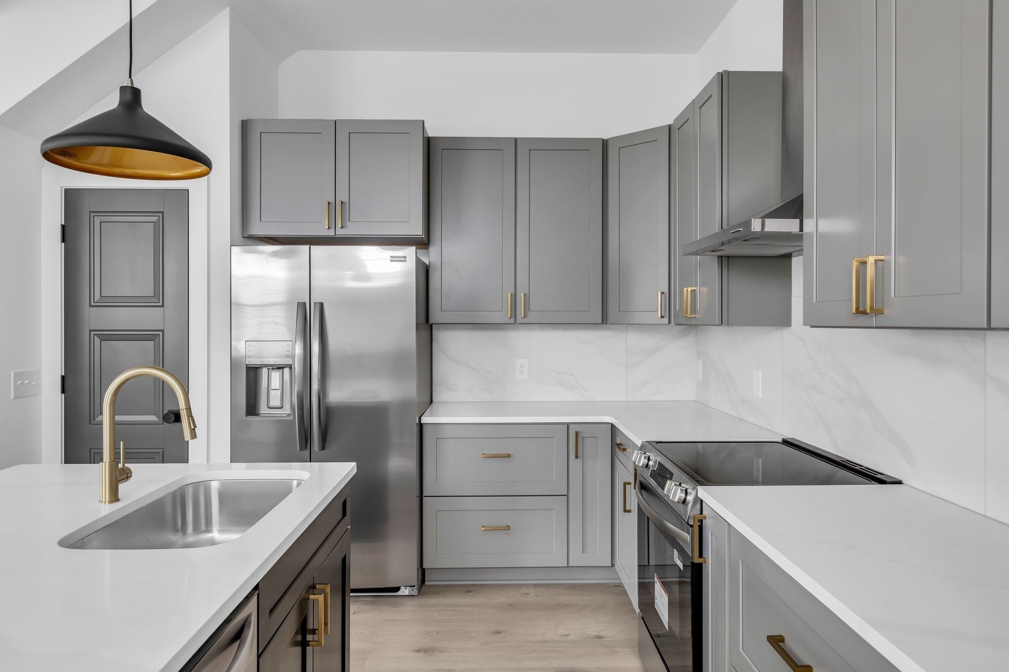 Photo of Listing #3138191