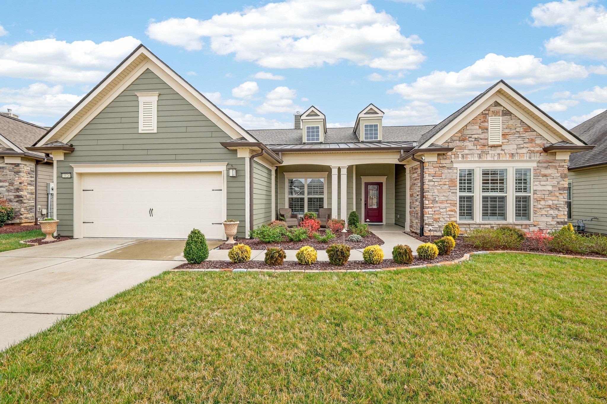 Photo of Listing #3138235