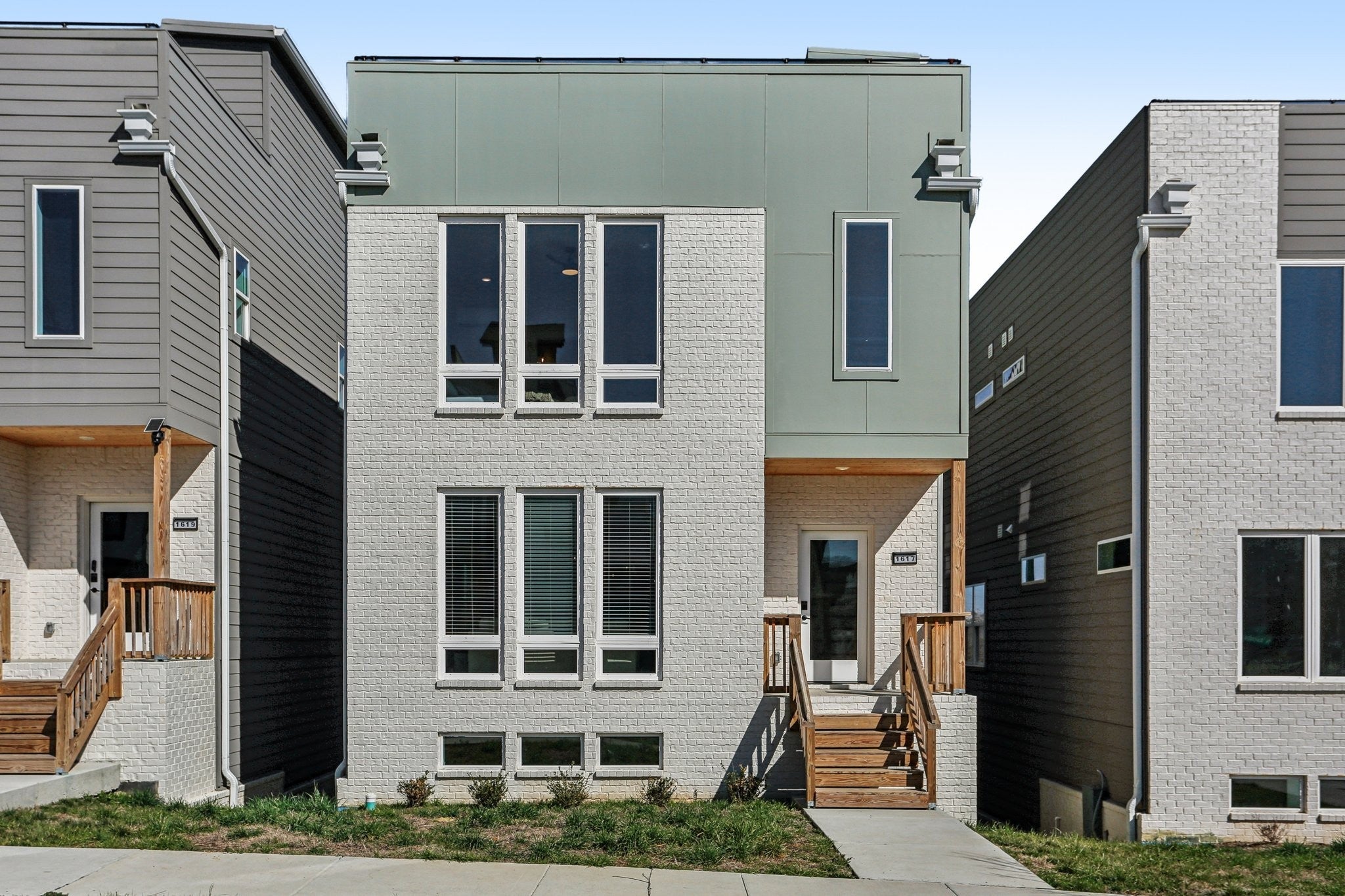 Photo of Listing #3138343