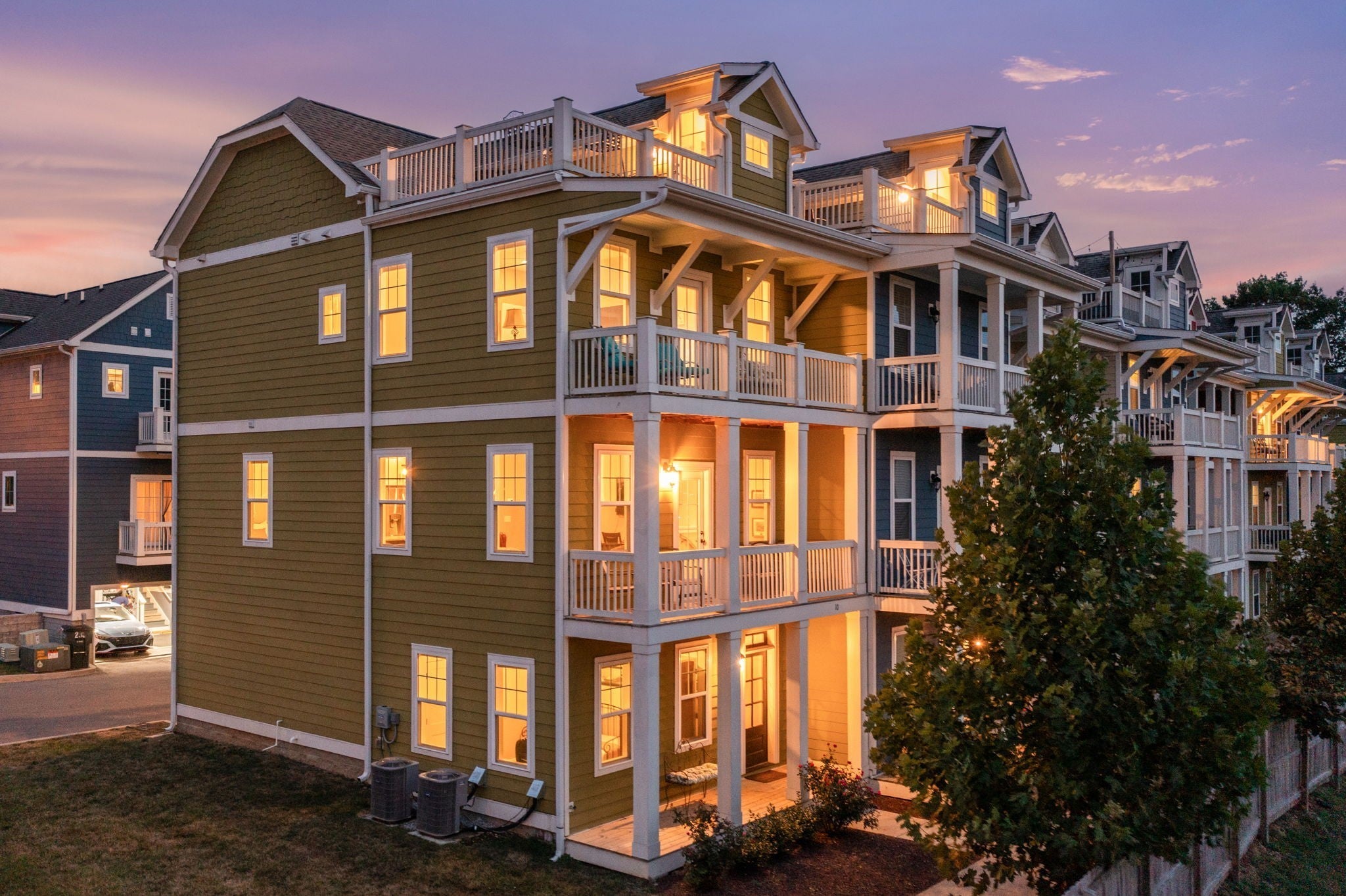 Photo of Listing #3138375