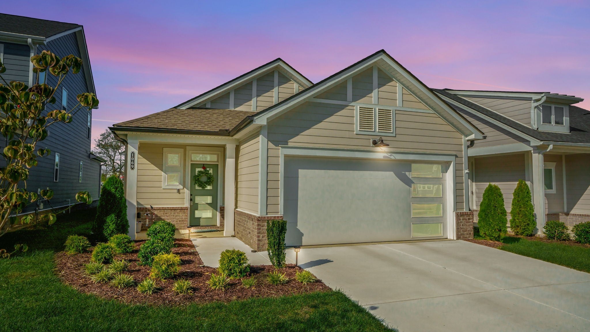 Photo of Listing #3138400