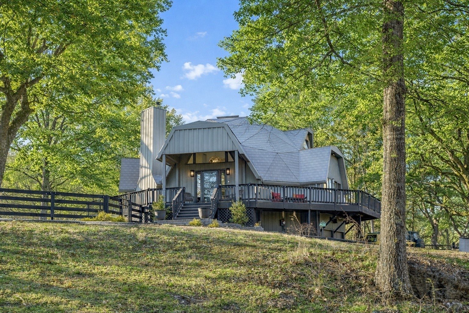 Photo of Listing #3138424