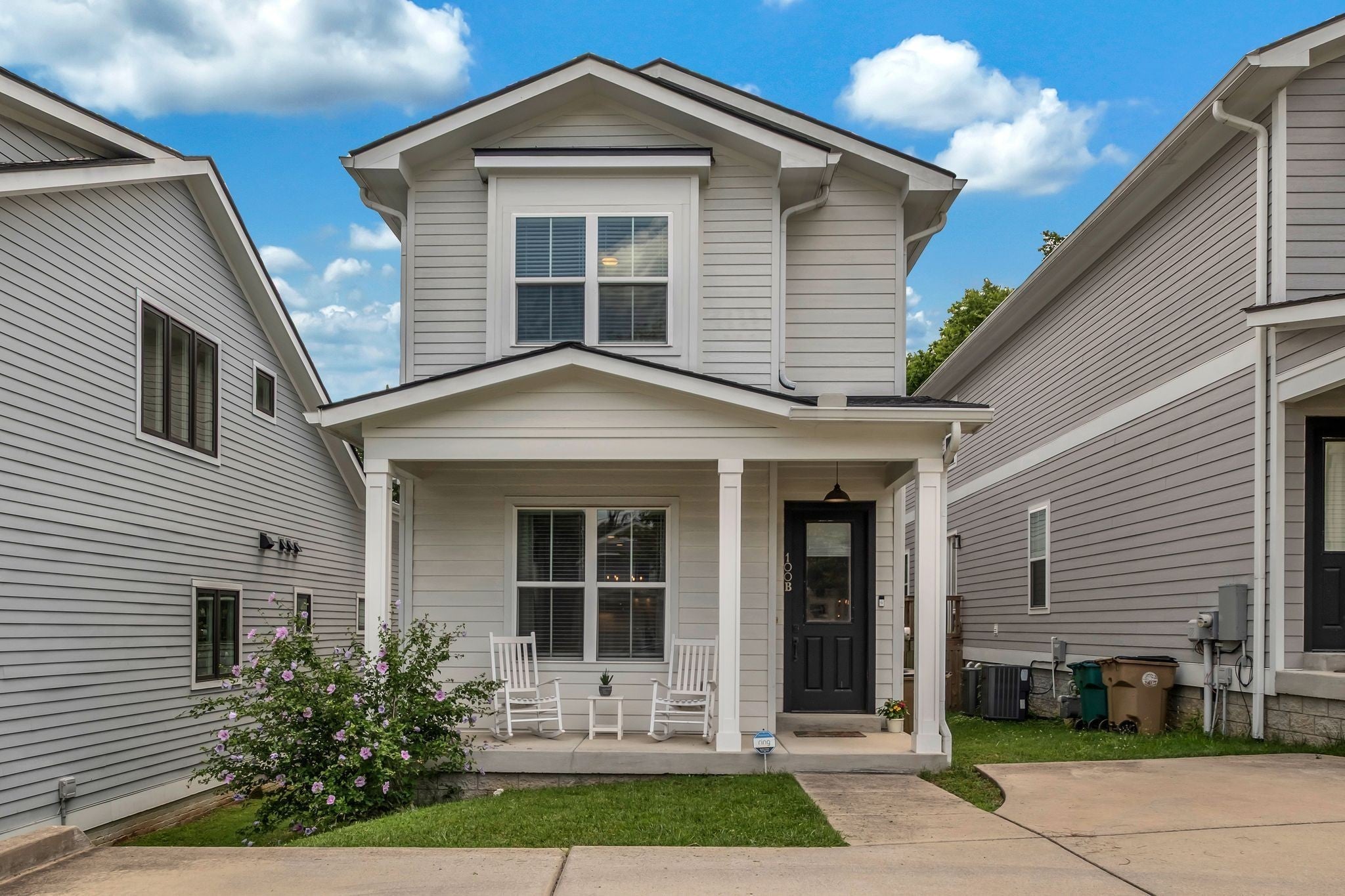 Photo of Listing #3138436