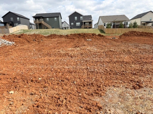 Photo for MLS 3138510 in 364 Cardinal Creek Clarksville, TN - 37040