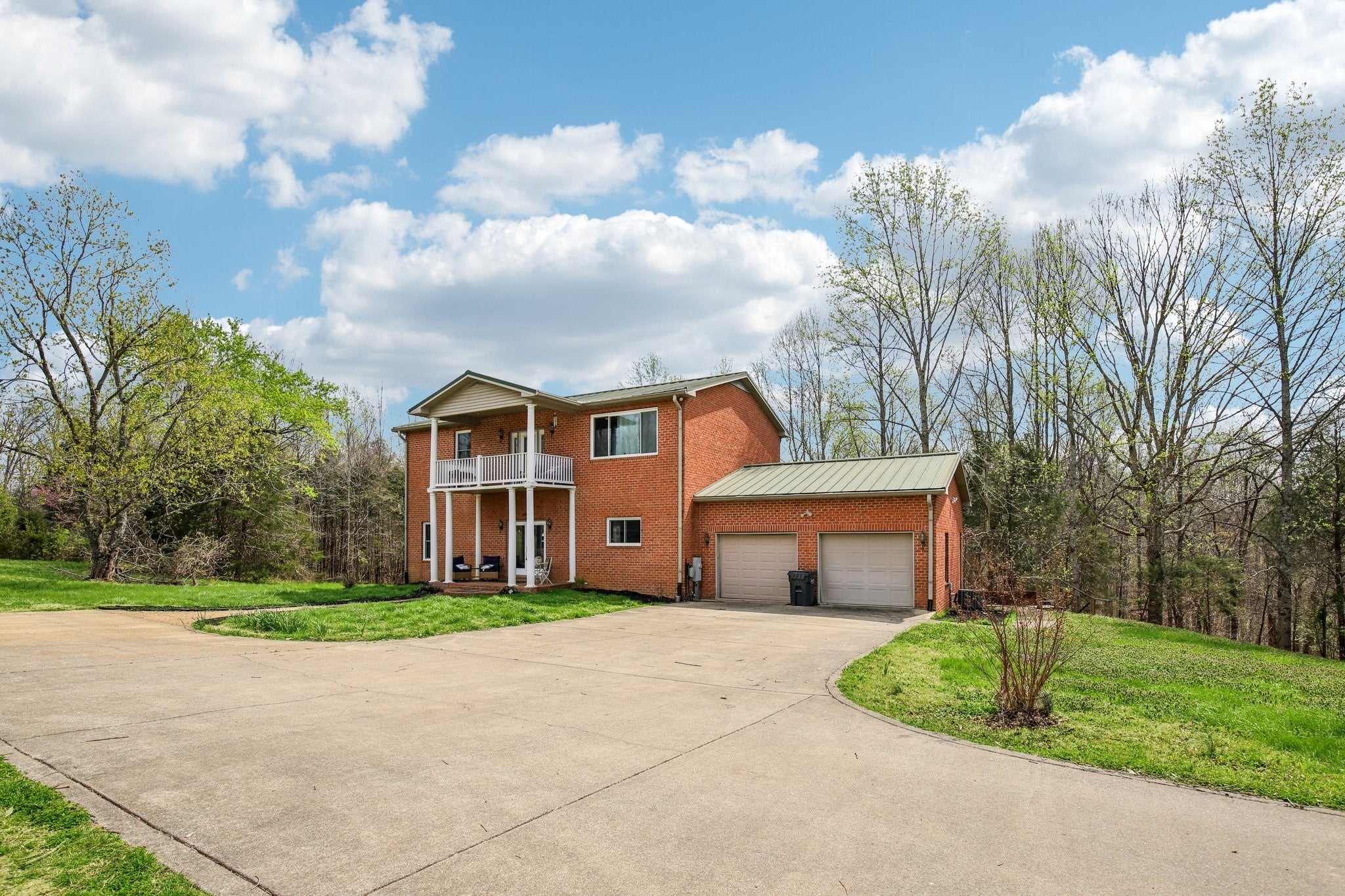 Photo of Listing #3138602