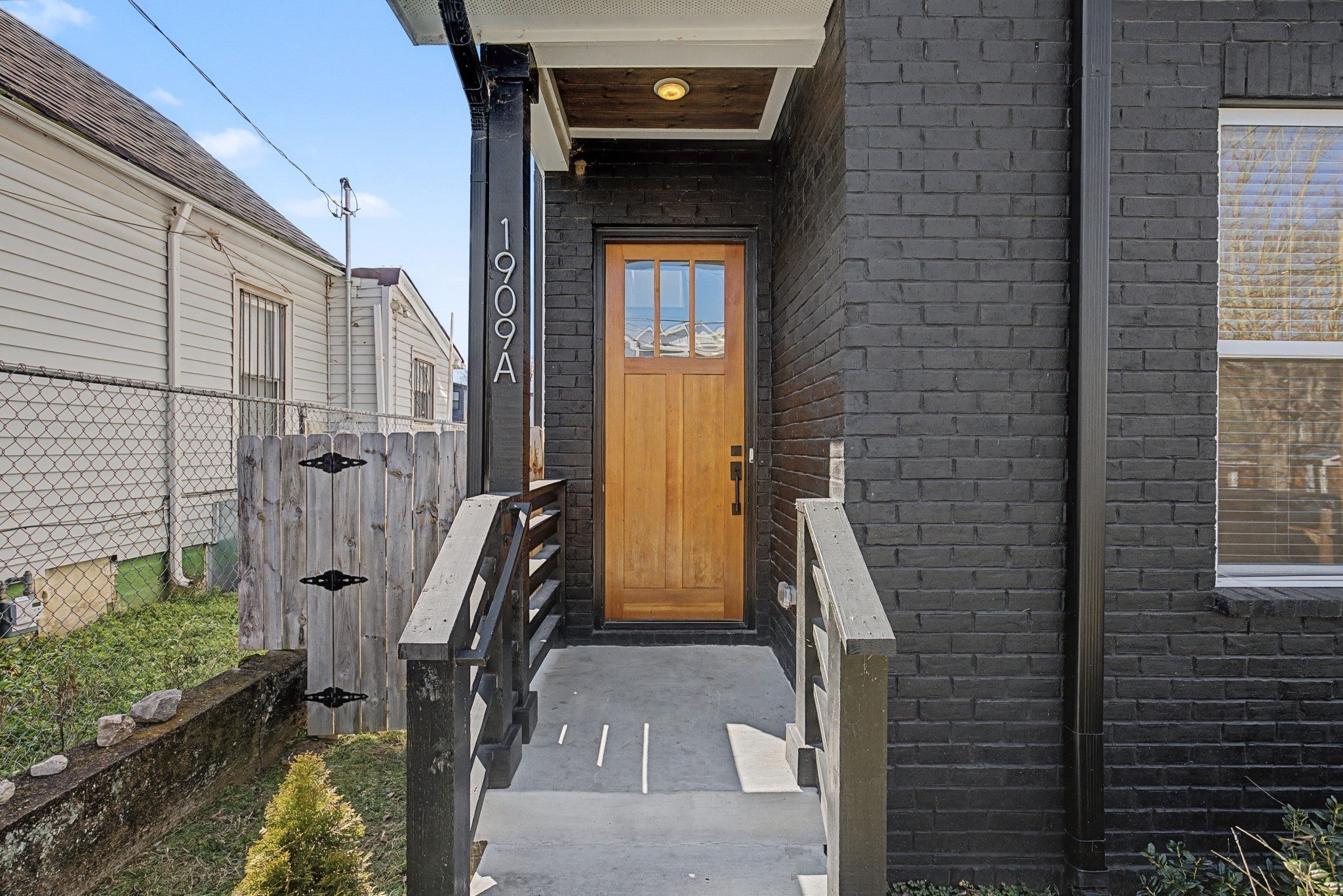 Photo of Listing #3138733